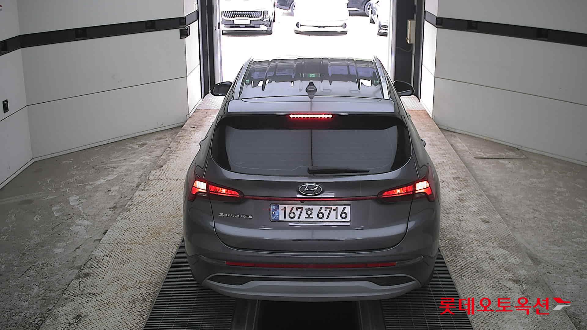 현대자동차 SANTAFE - 17