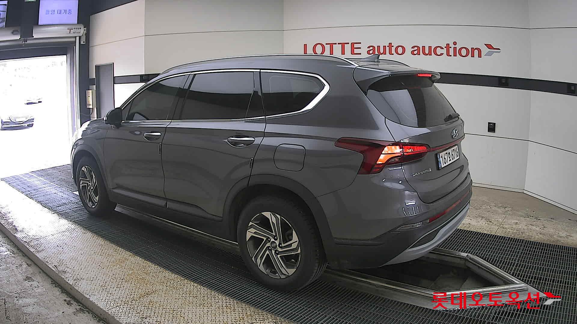 현대자동차 SANTAFE - 15