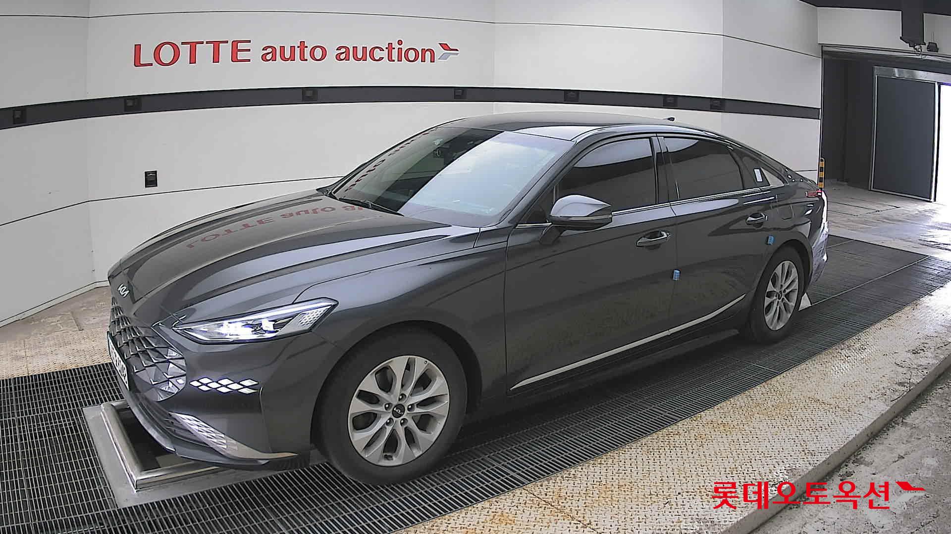 Kia K8 - 11