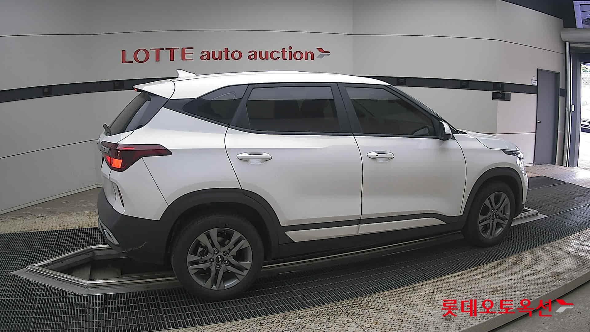 Kia Seltos 2023 - Image 20