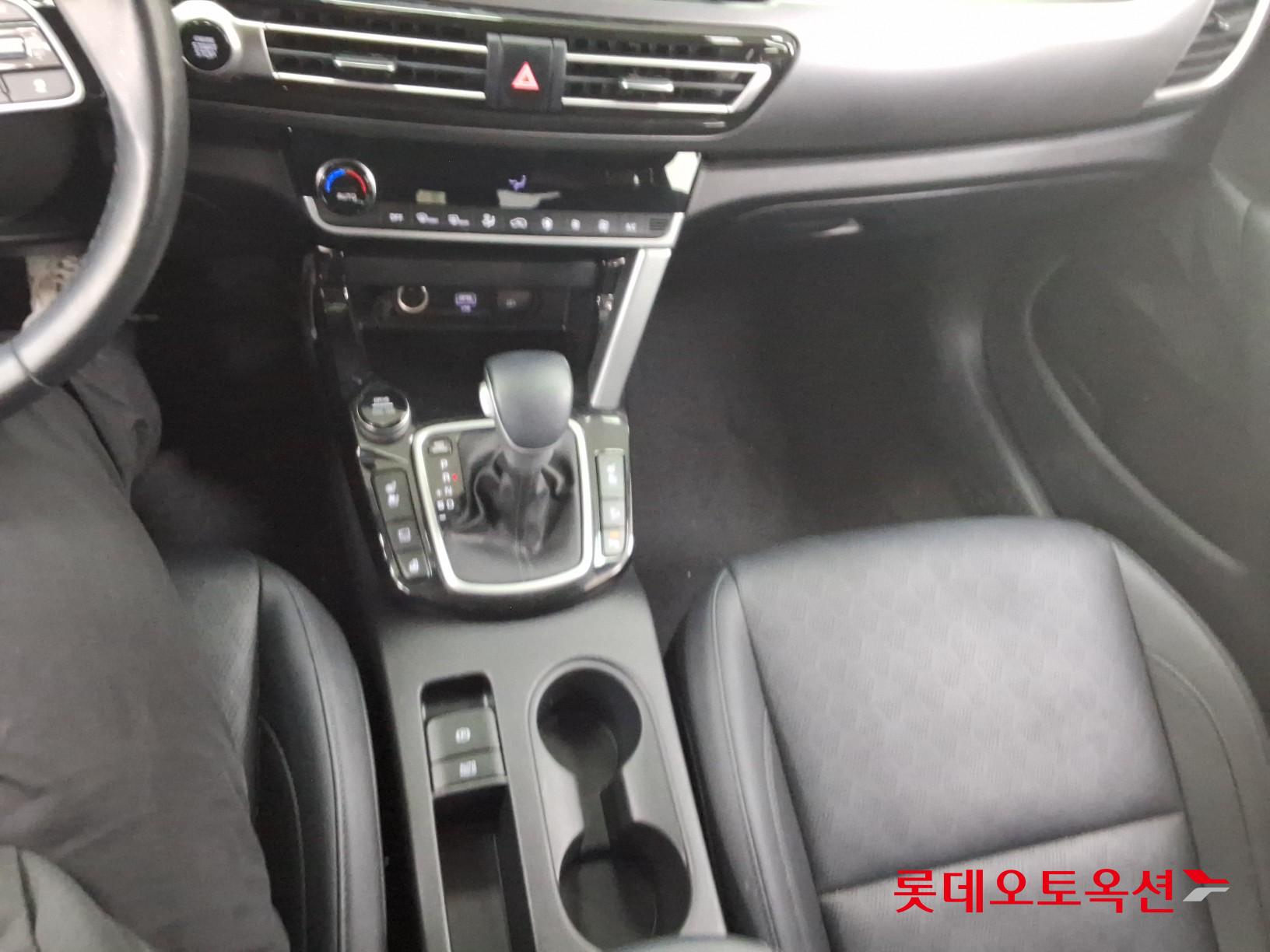 Kia Seltos 2023 - Image 35