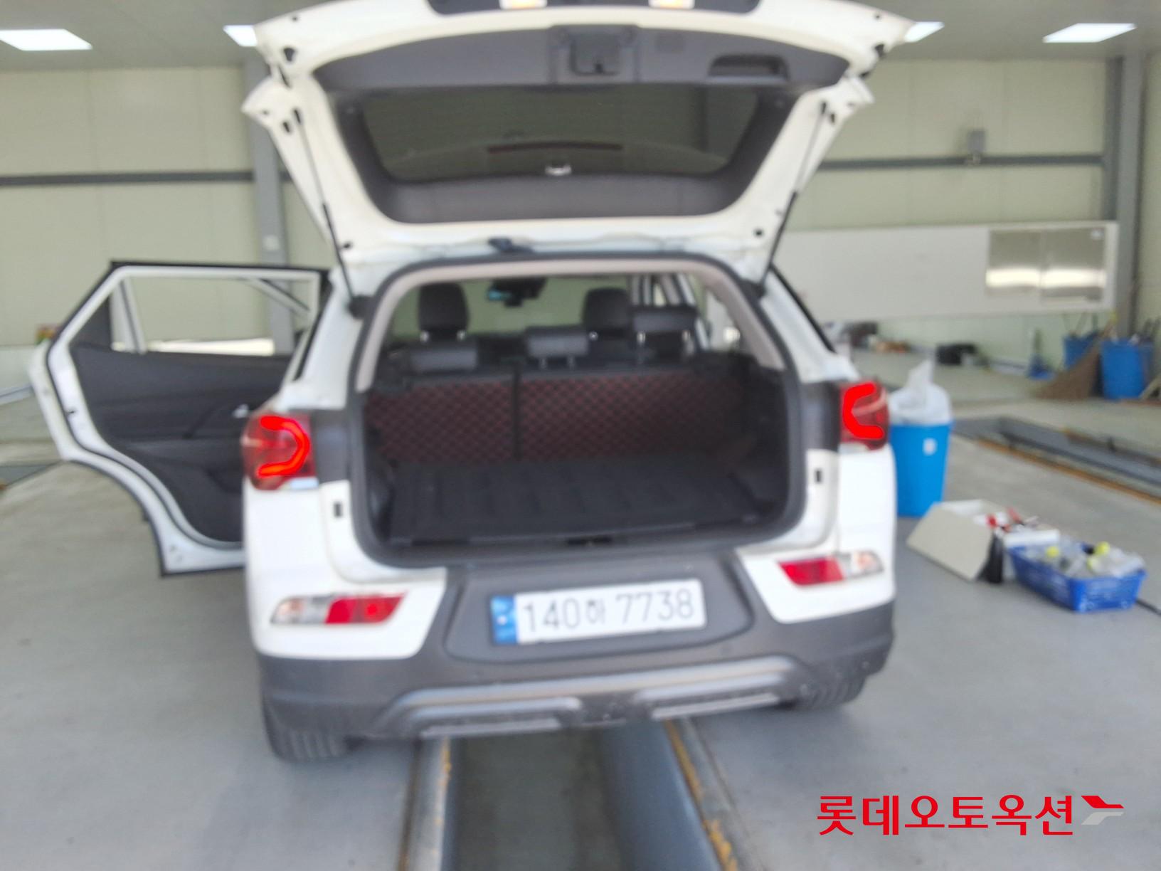 سانج يونج كوراندو 2021 - صورة 9