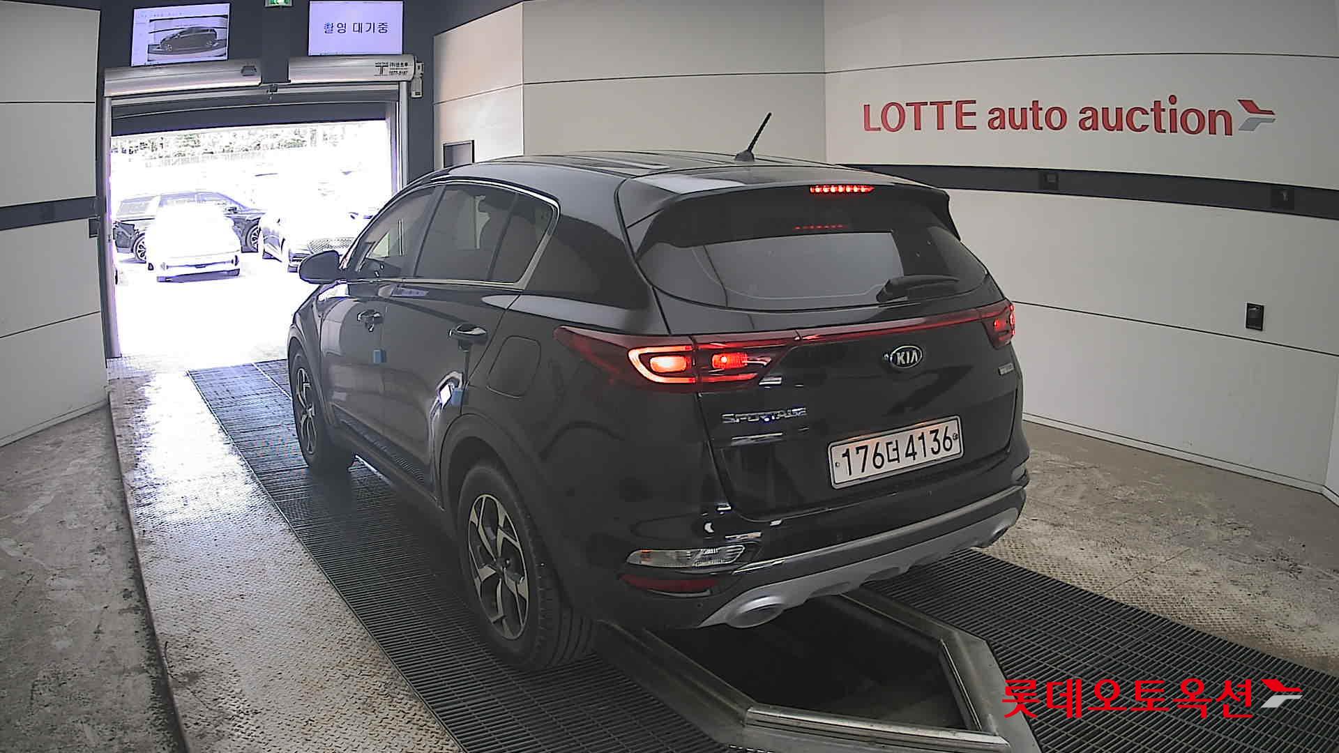 Kia Sportage - 16
