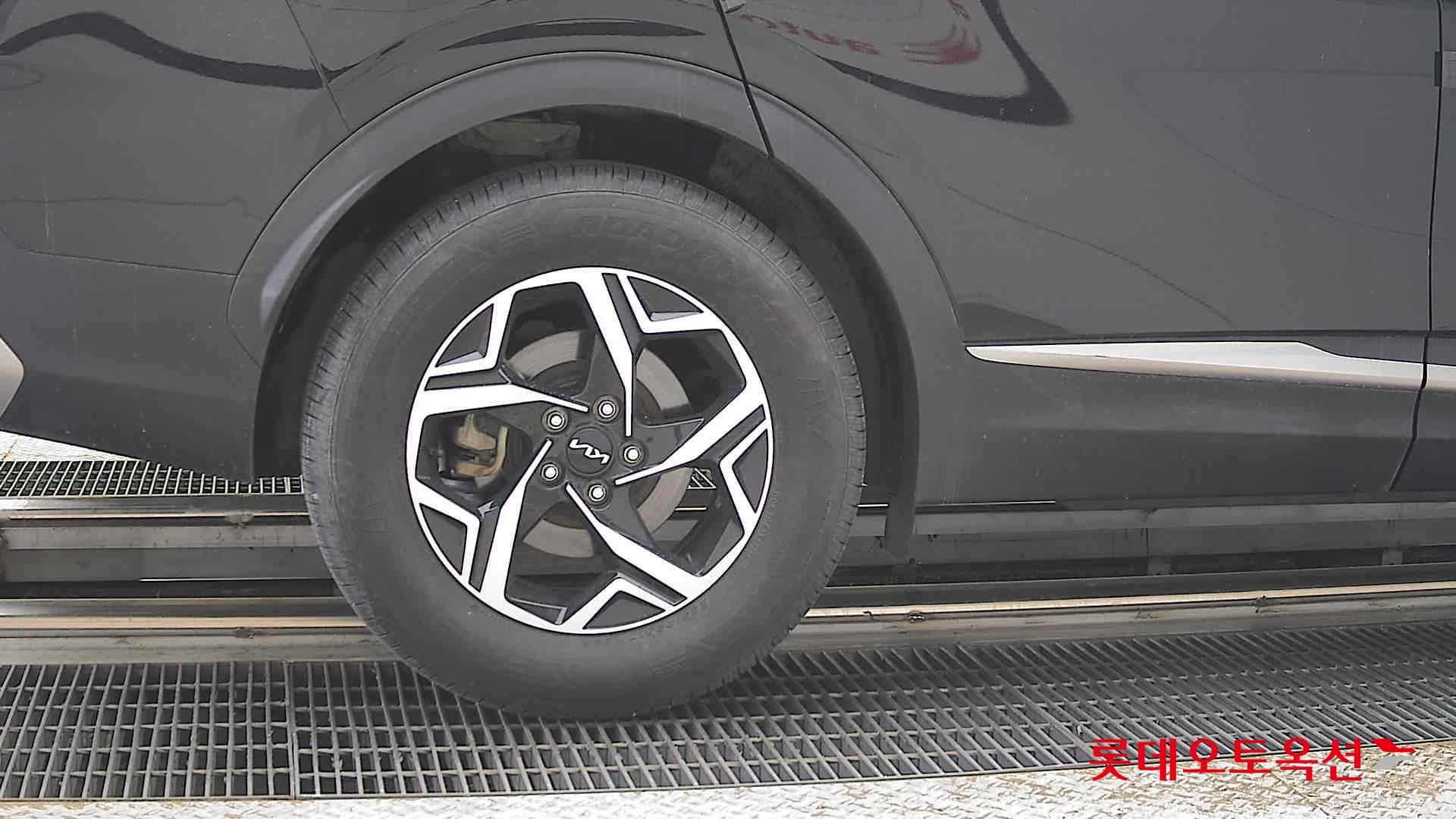 Kia Sportage - 28