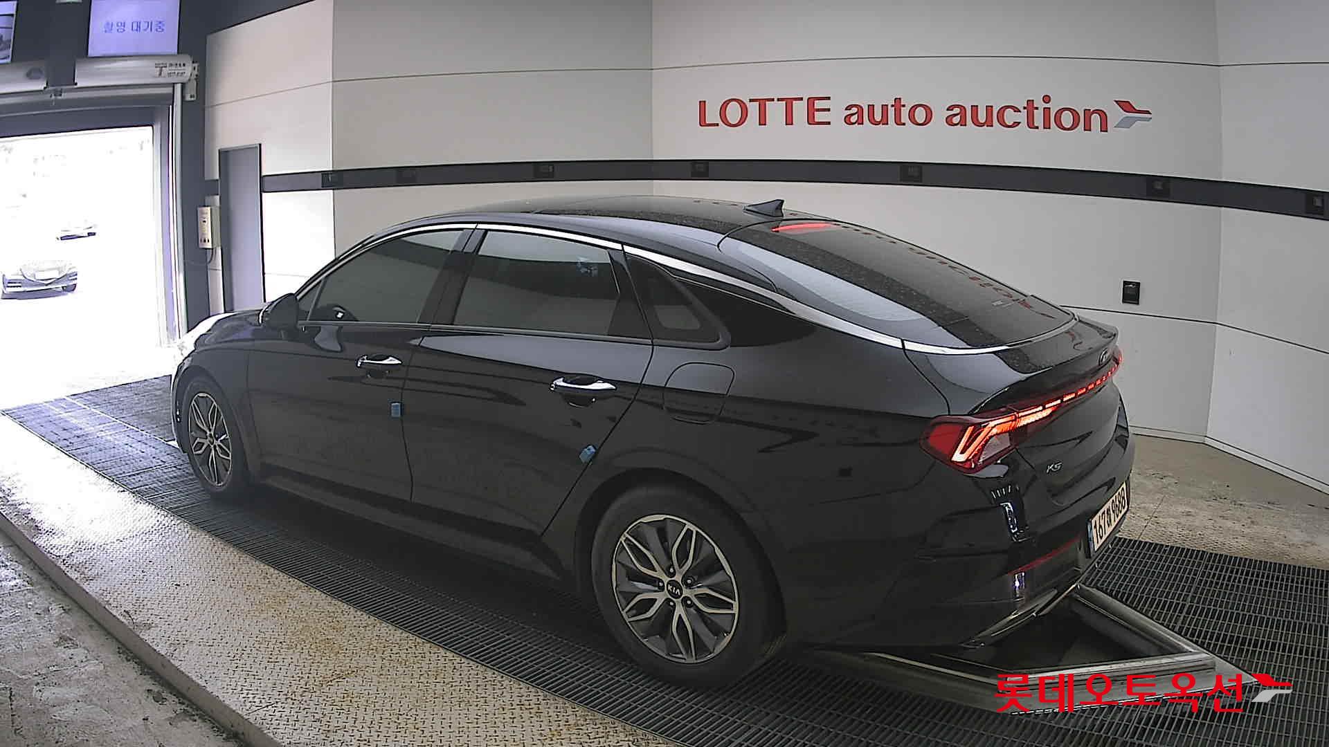 Kia K5 - 15