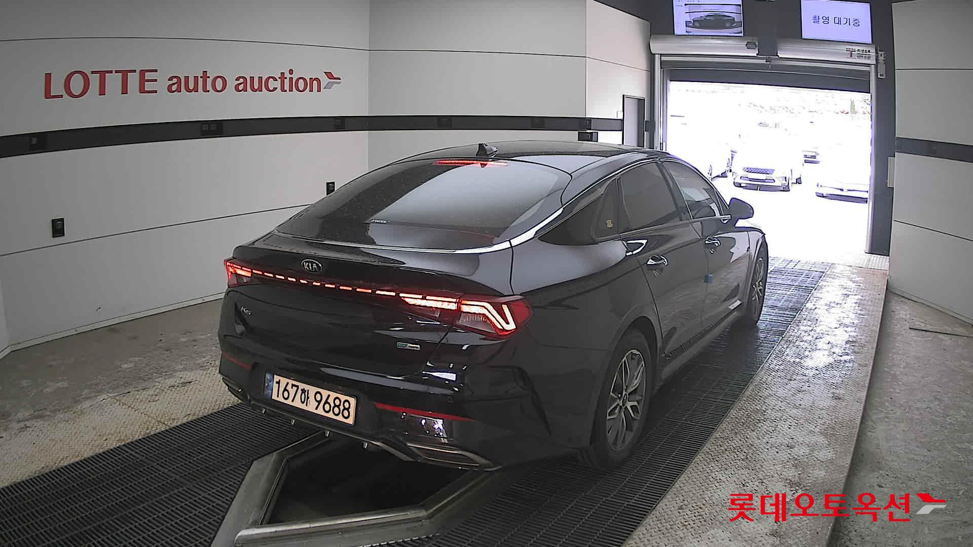 Kia K5 - 18