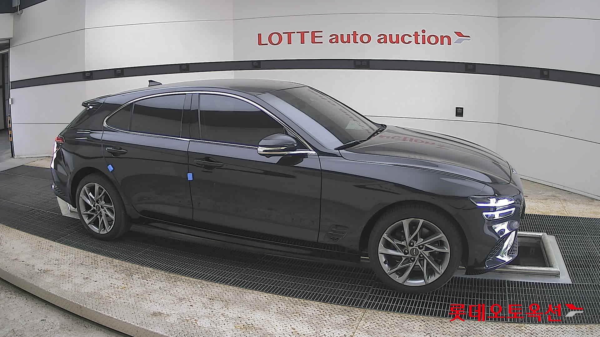 Genesis G70 - 22