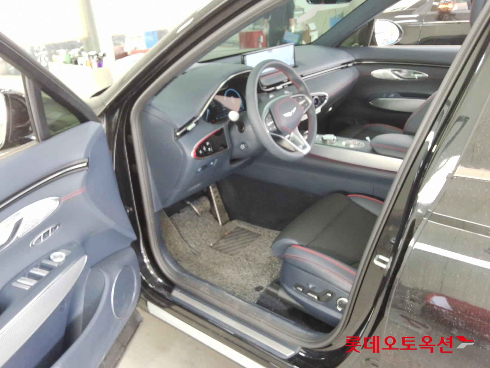 제네시스 GV70 - 35