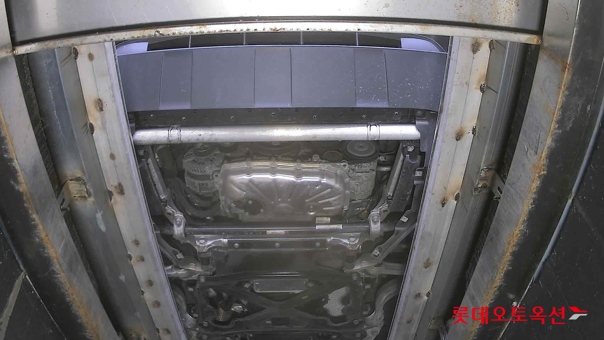 PORSCHE 카이엔 - 8