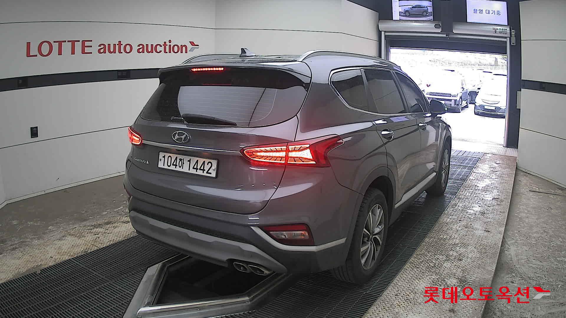 Hyundai Santa Fe - 18