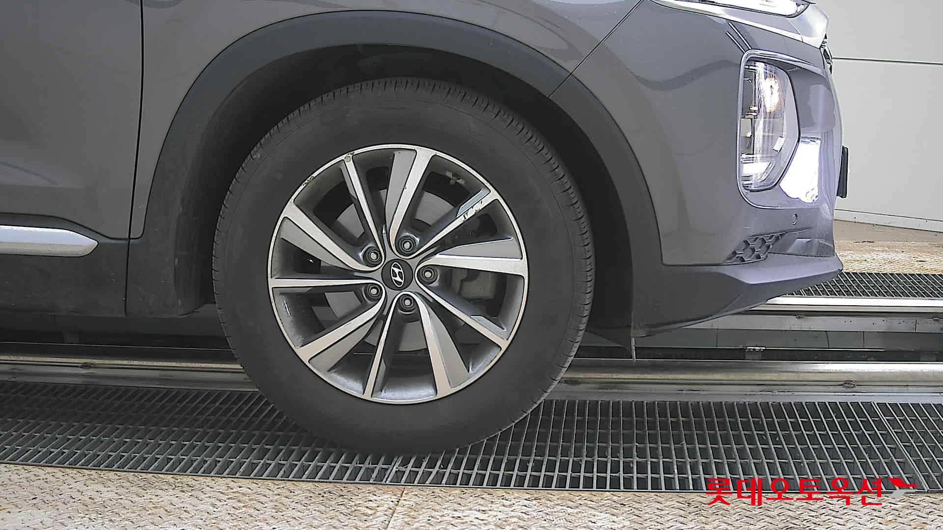 Hyundai Santa Fe - 27