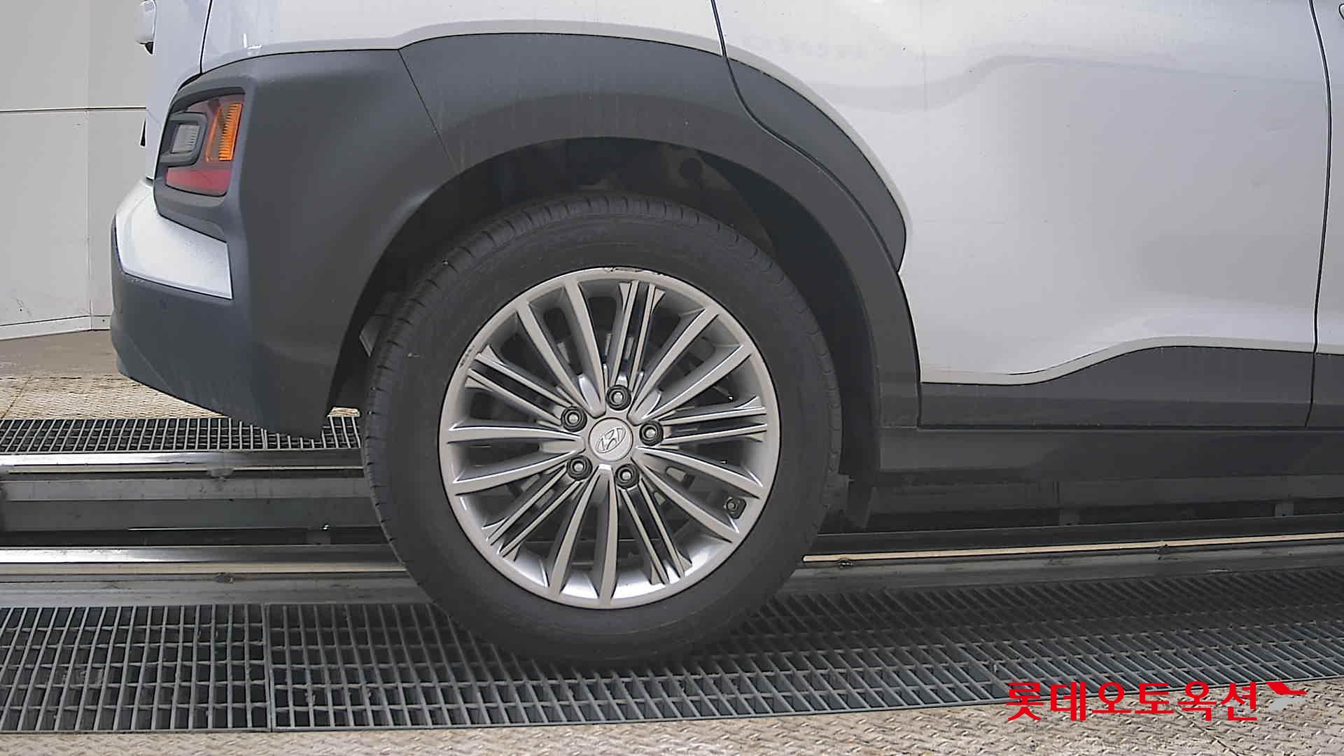 Hyundai Kona 2020 - Image 28