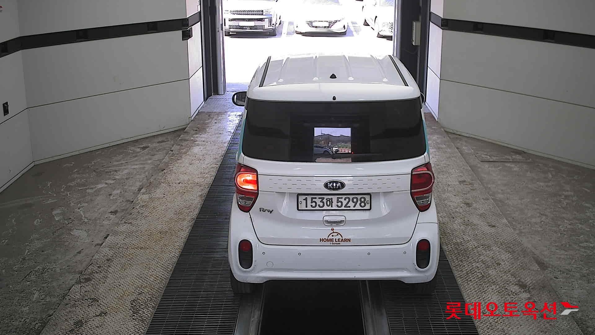 Kia Ray - 17