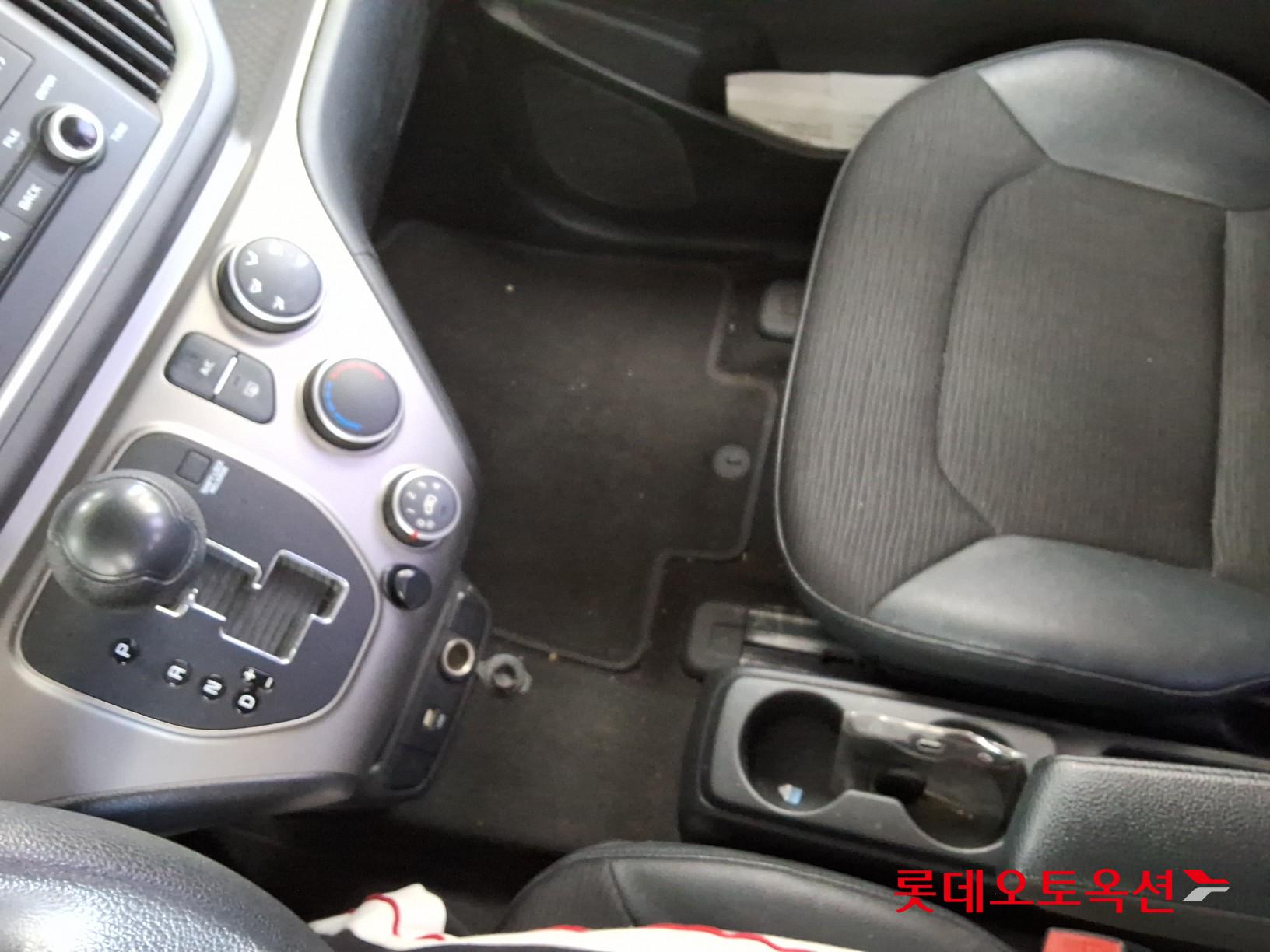 Kia Ray - 34