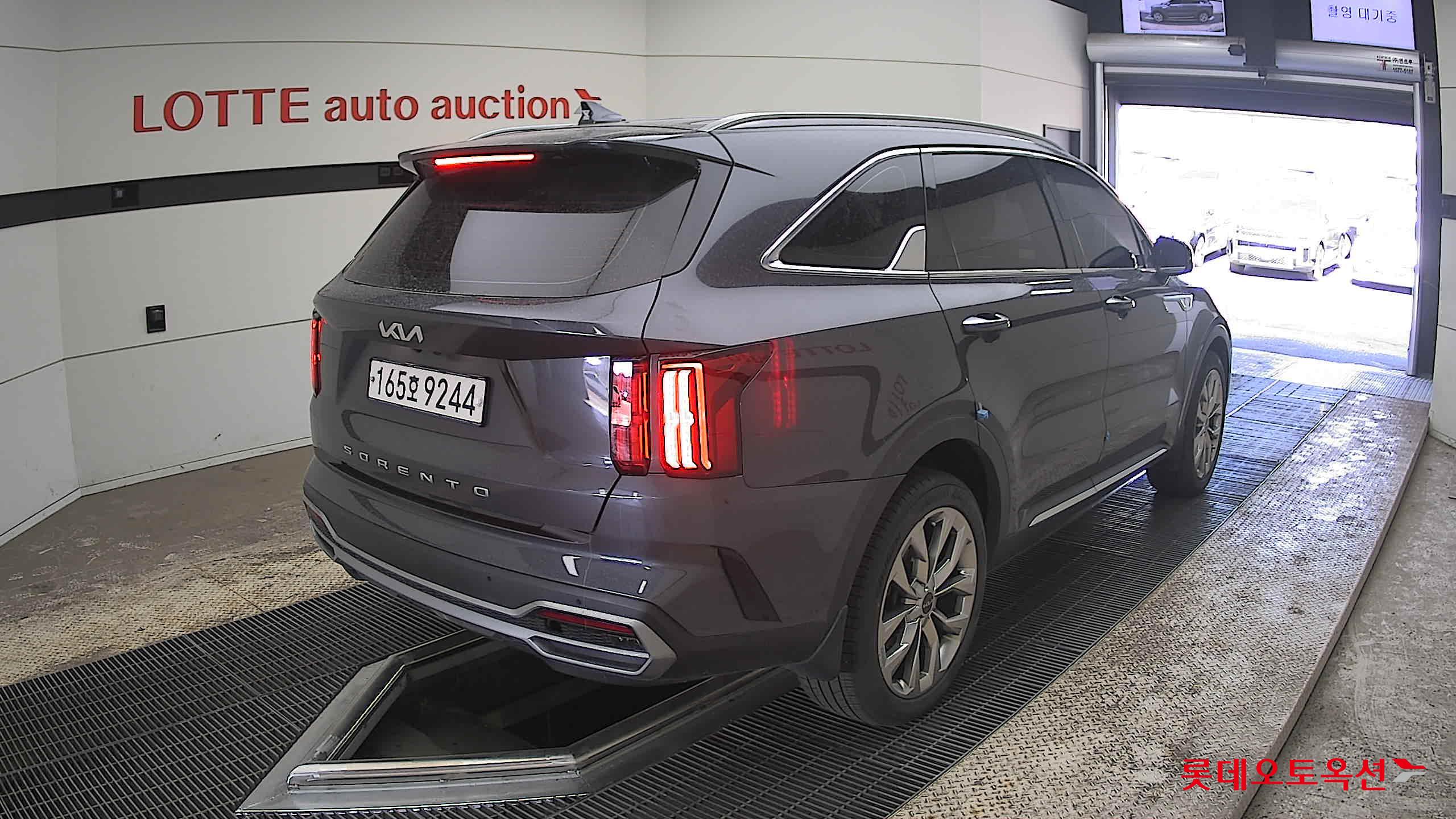 Kia Sorento - 5