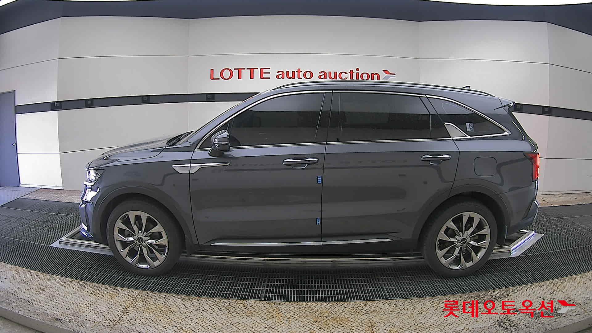 Kia Sorento - 13