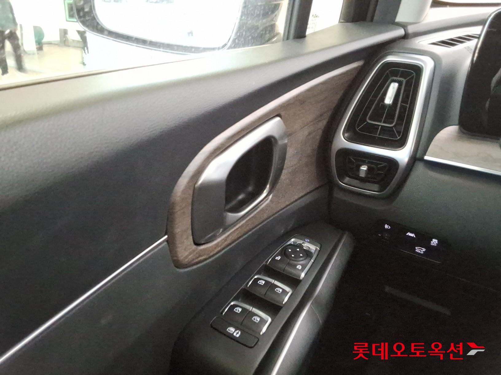 Kia Sorento - 29