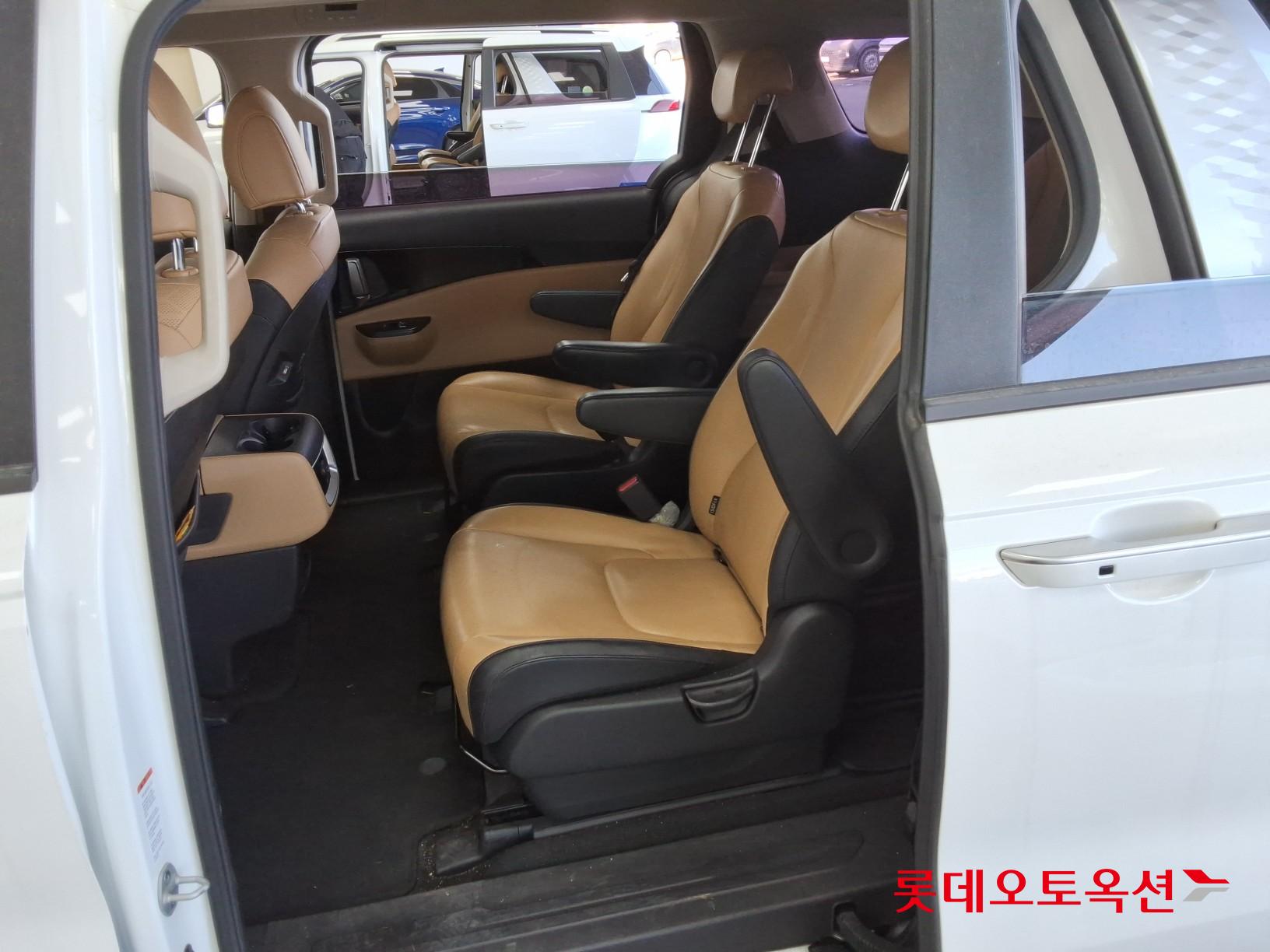 기아자동차 카니발 - 37