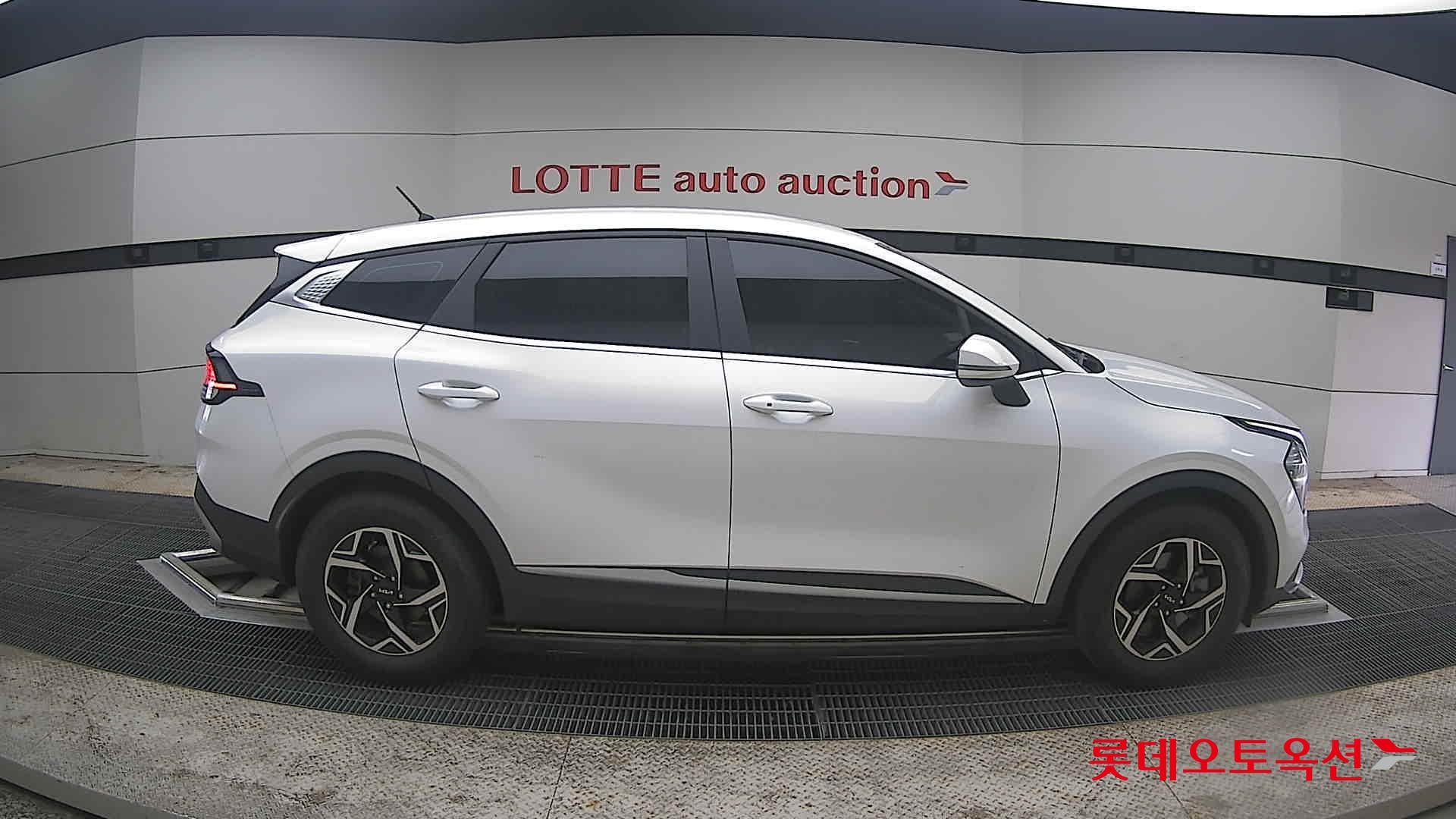 Kia Sportage 2022 - Image 21