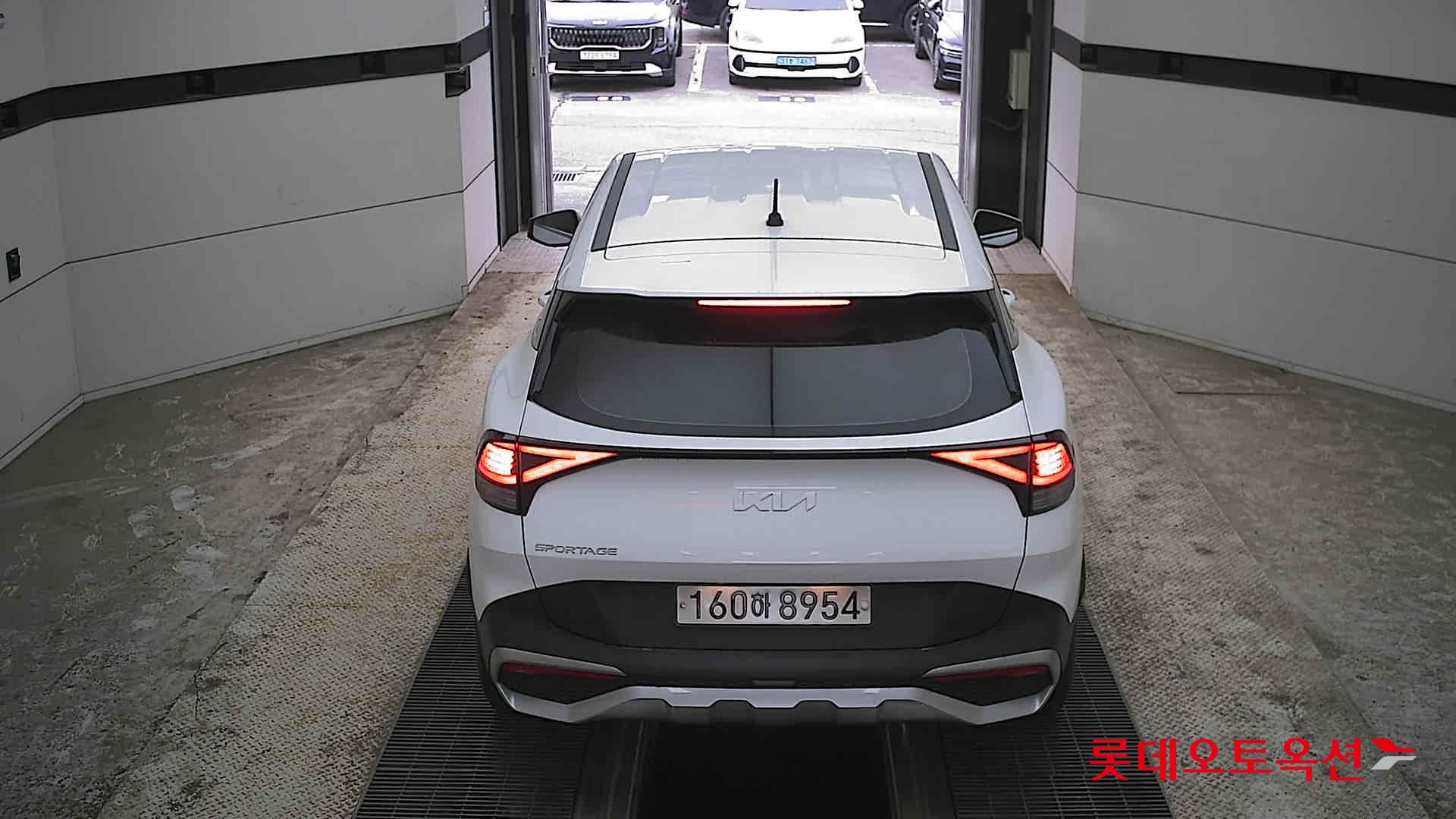 Kia Sportage 2022 - Image 17