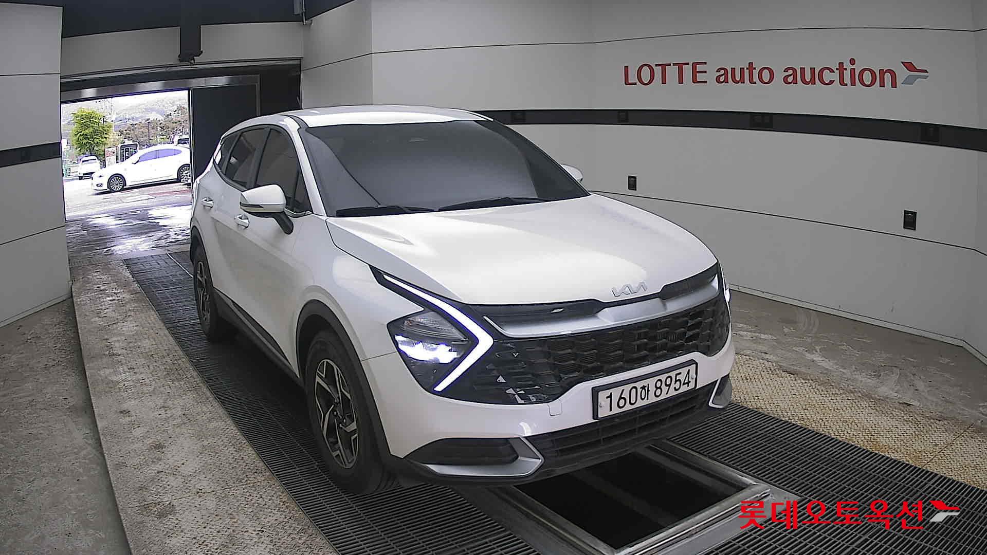 Kia Sportage 2022 - Image 24