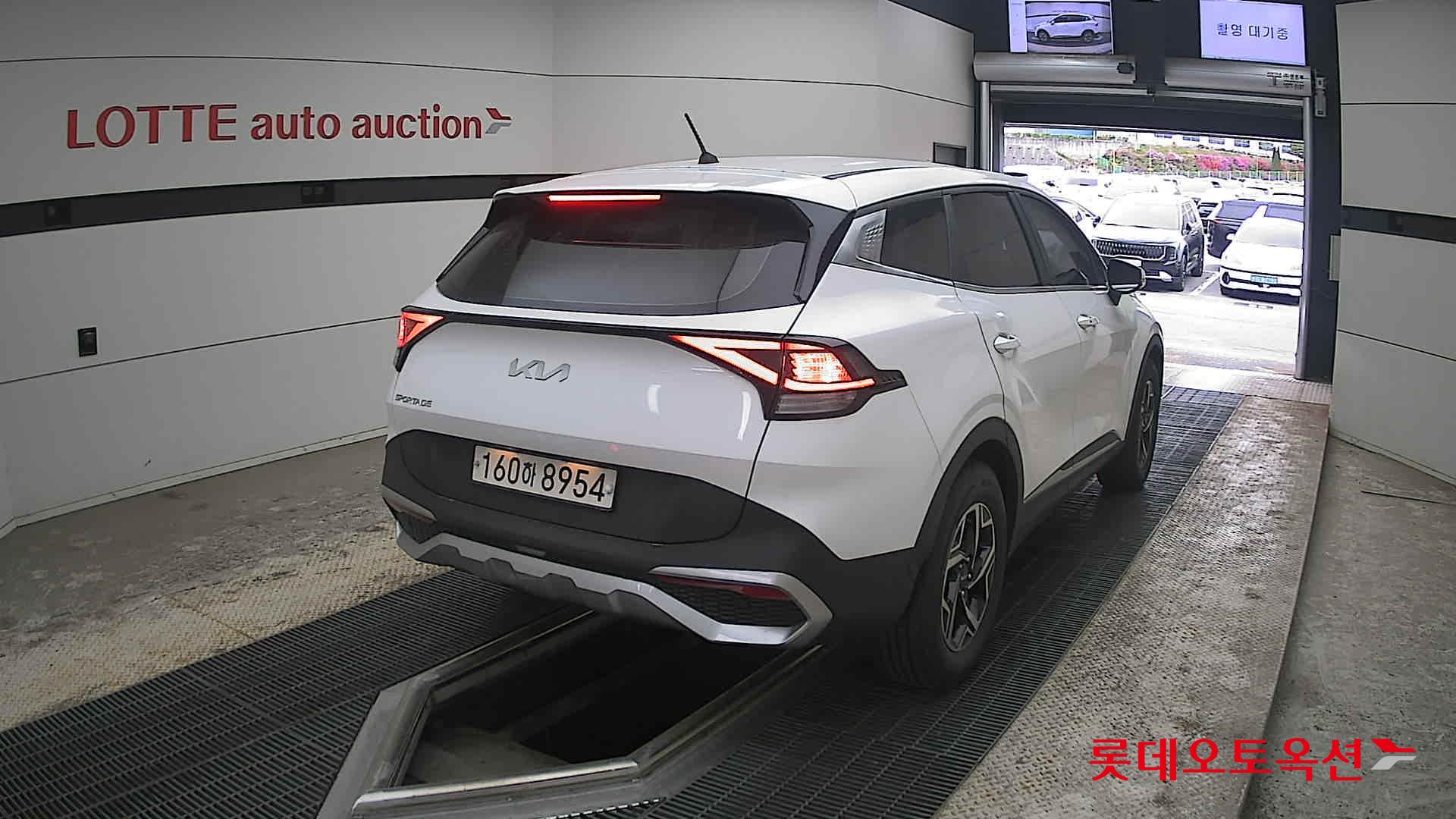 Kia Sportage 2022 - Image 18