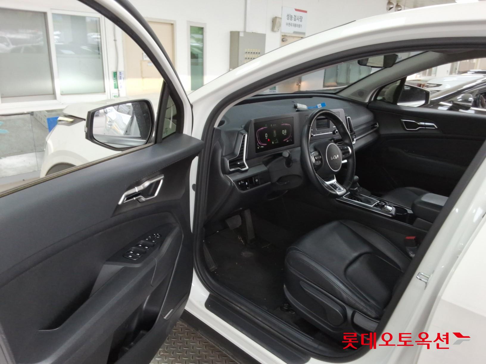 Kia Sportage 2022 - Image 34