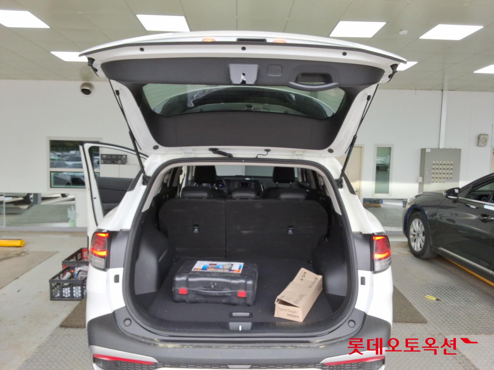 Kia Sportage 2022 - Image 9