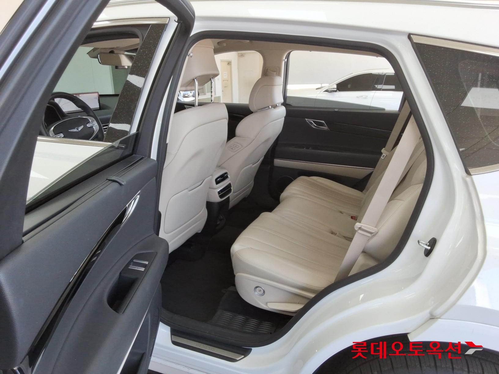 제네시스 GV80 - 36