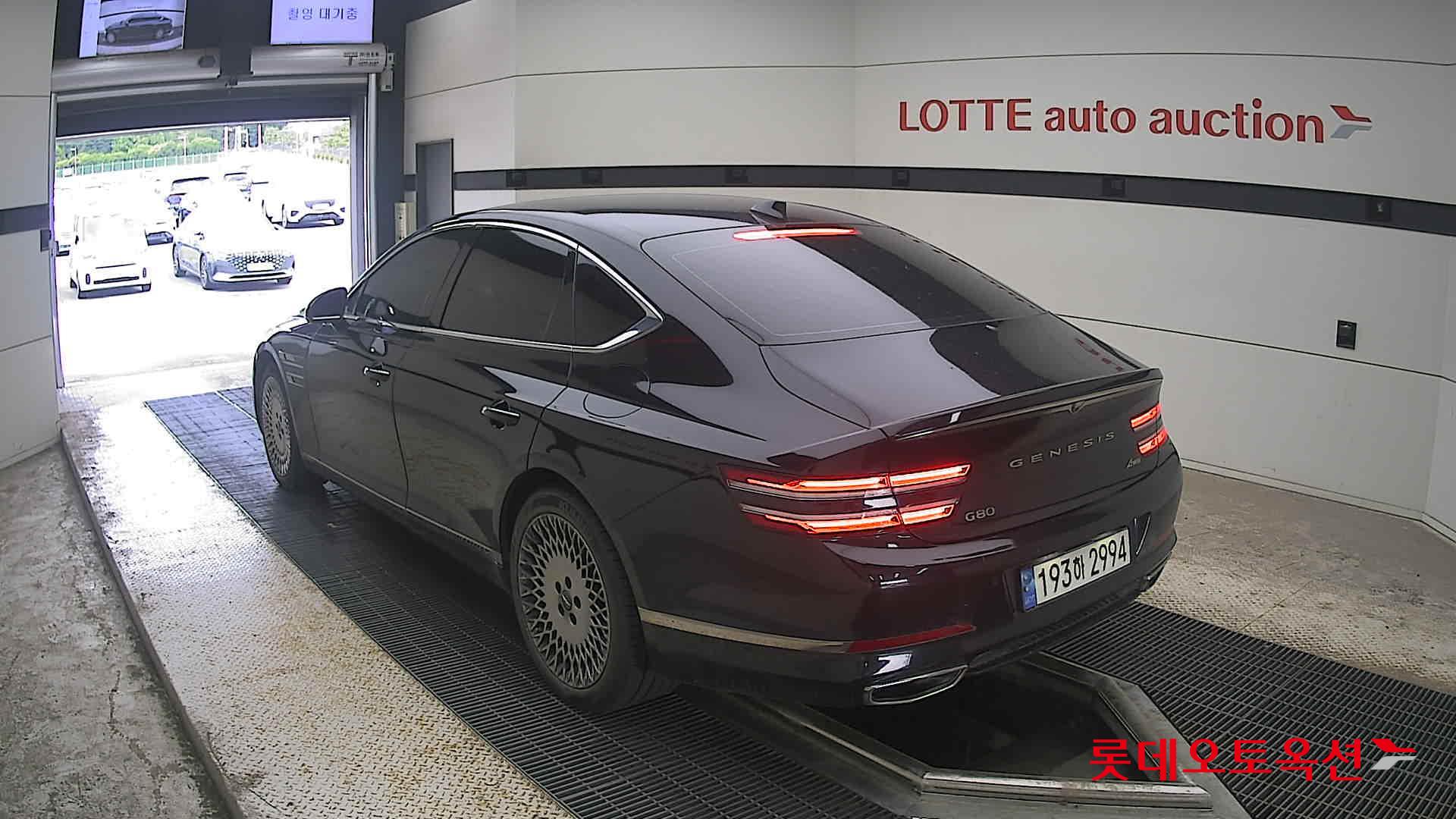 2022 - genesis g80