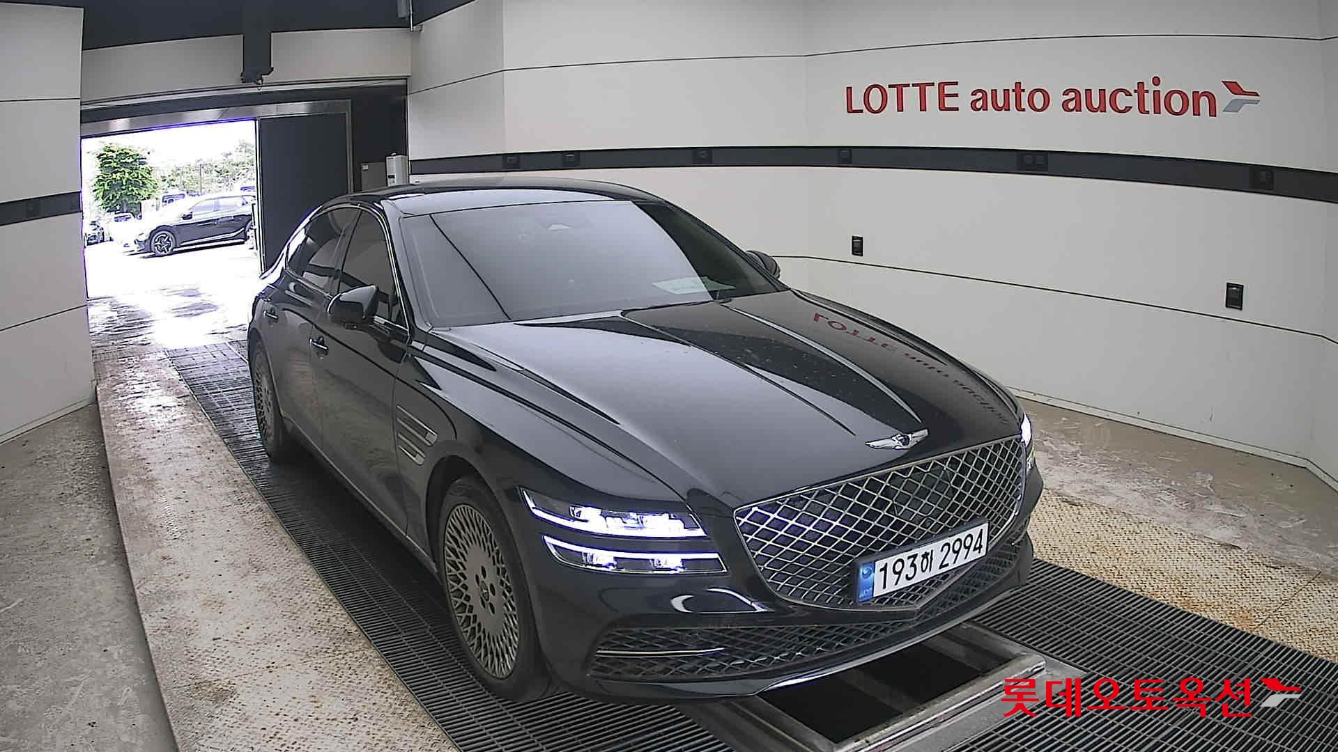 2022 - genesis g80
