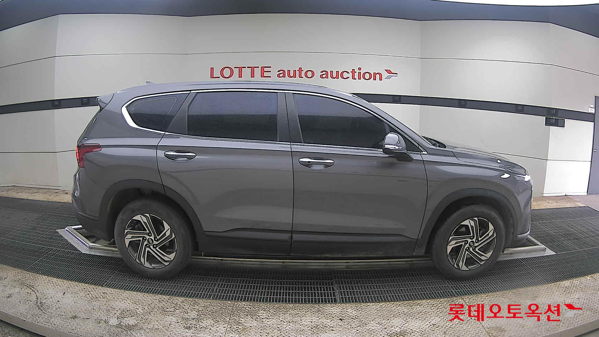 Hyundai Santa Fe - 21