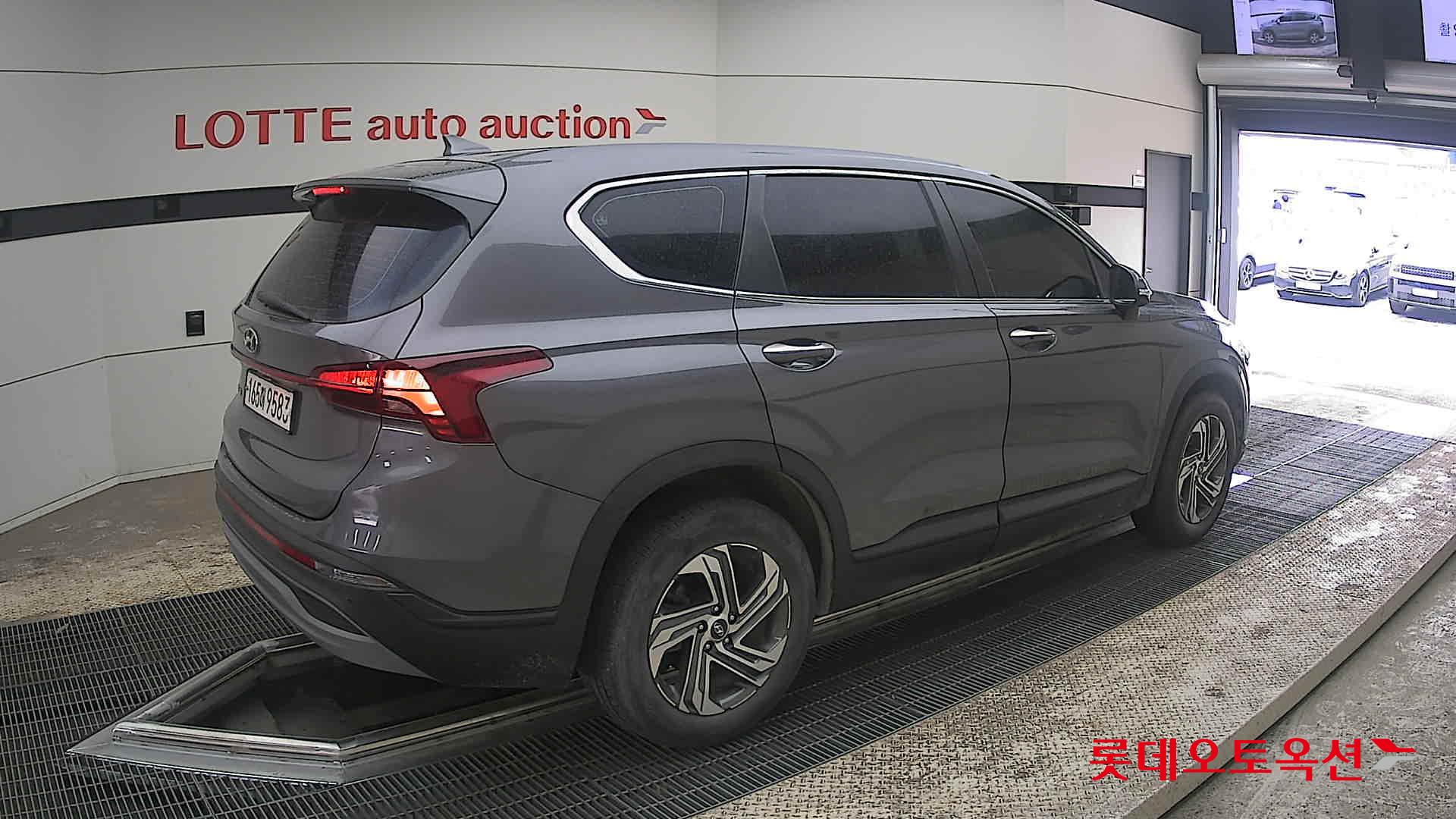 Hyundai Santa Fe - 19