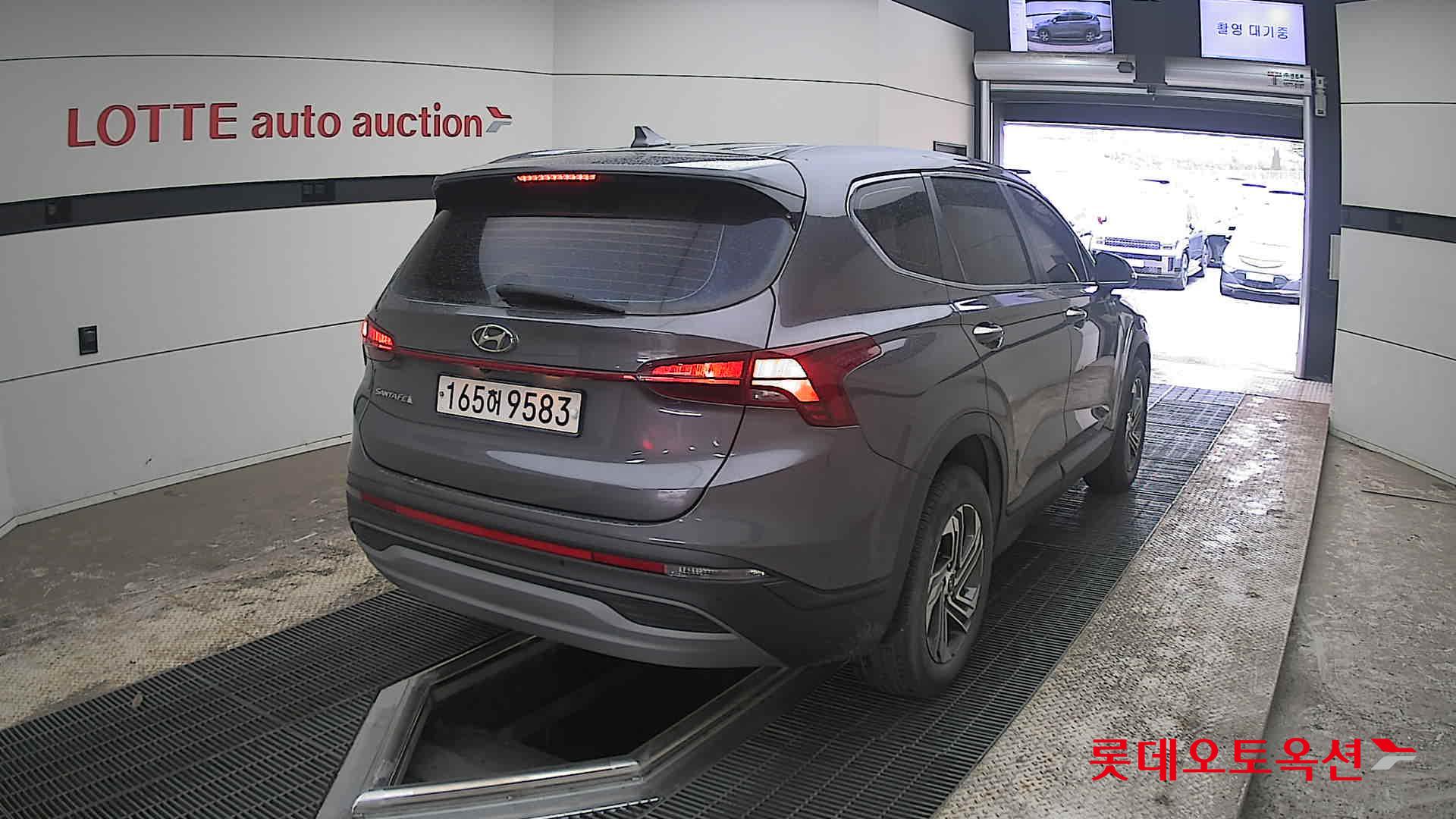 Hyundai Santa Fe - 18