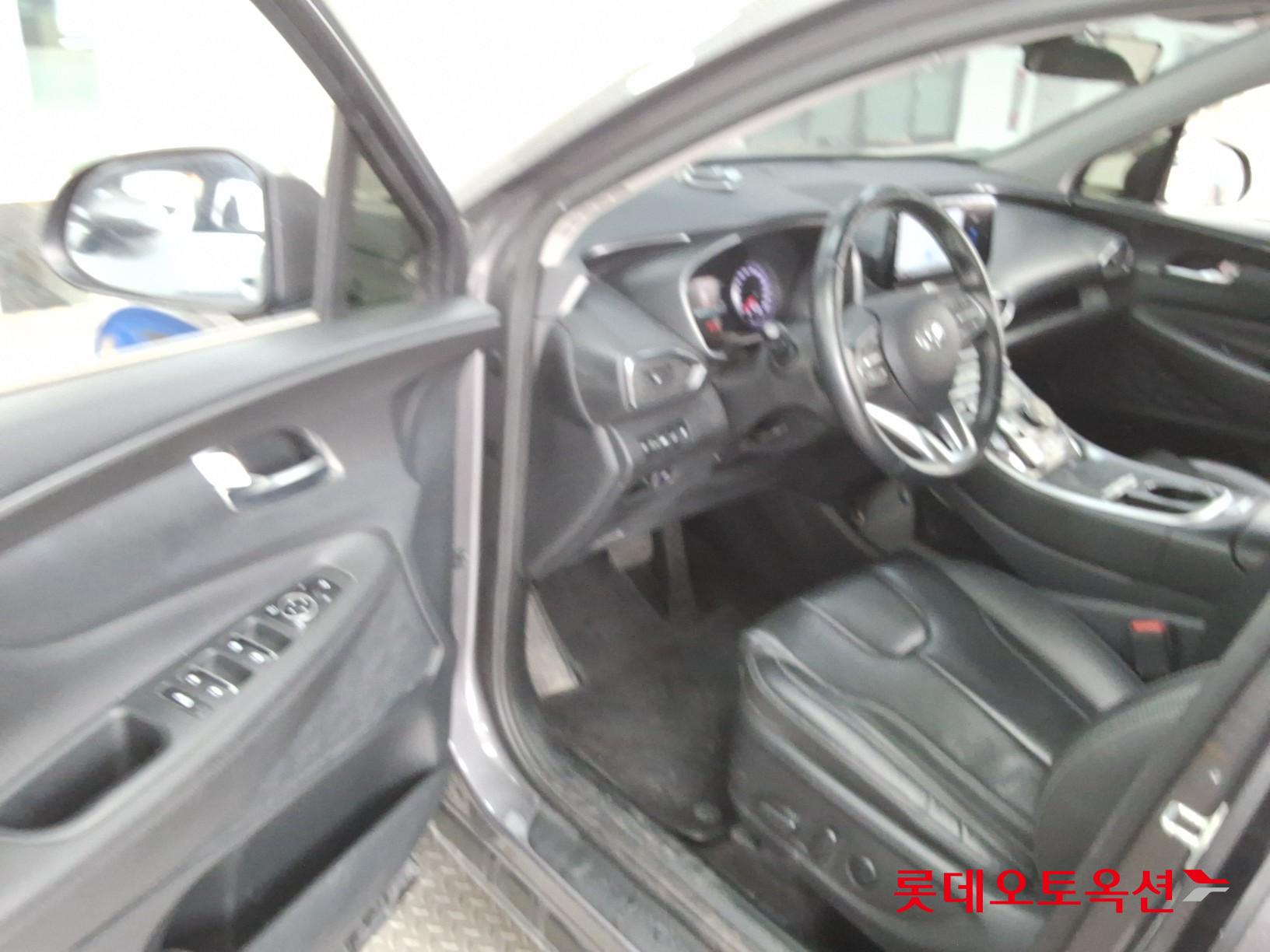 Hyundai Santa Fe - 36