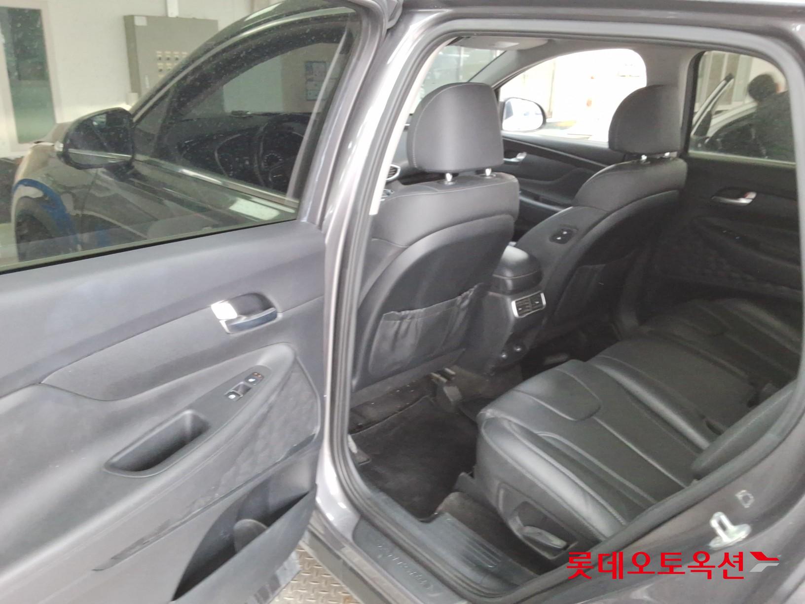 Hyundai Santa Fe - 37