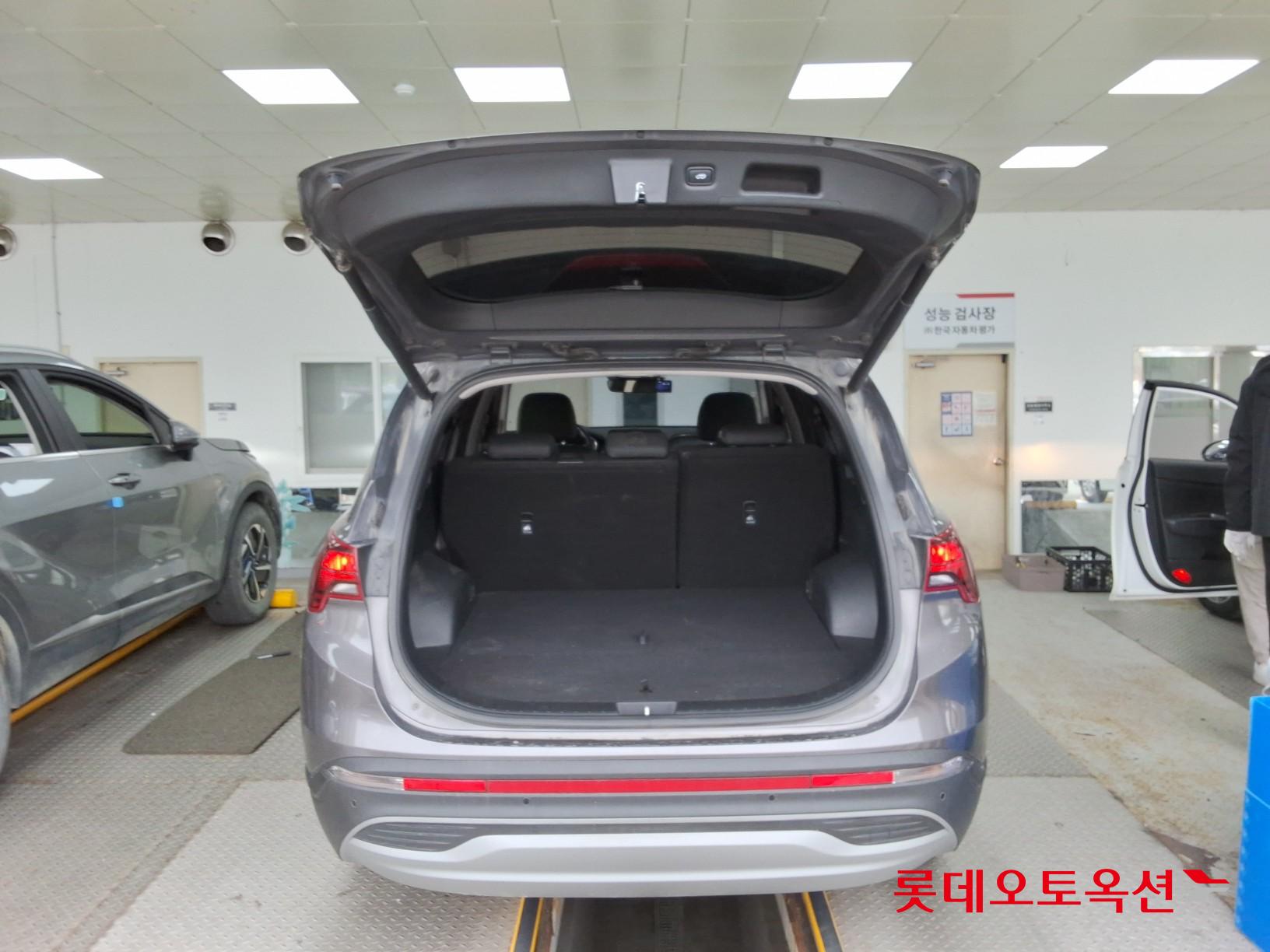 Hyundai Santa Fe - 9