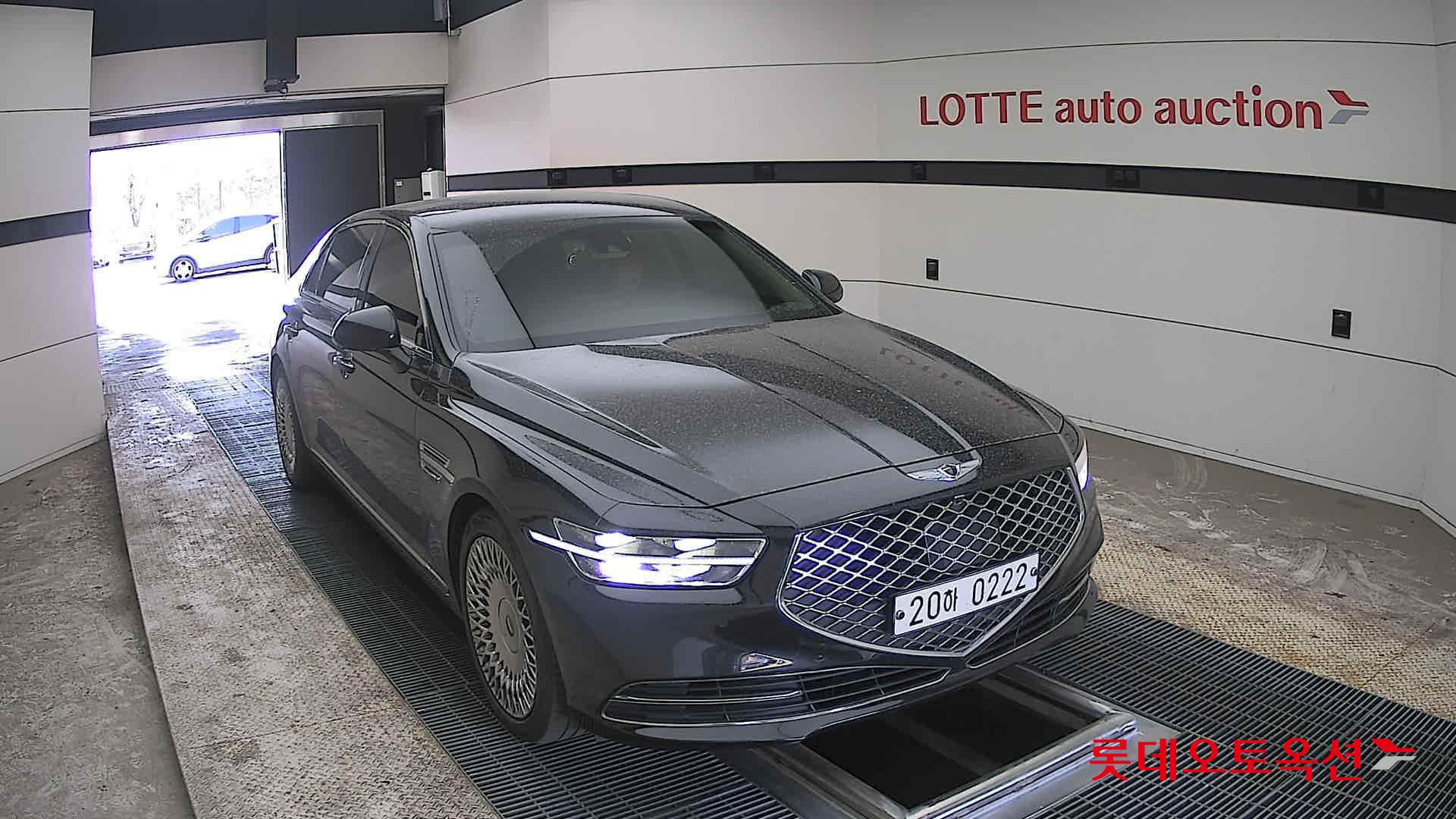 جينيسيس G90 - 24