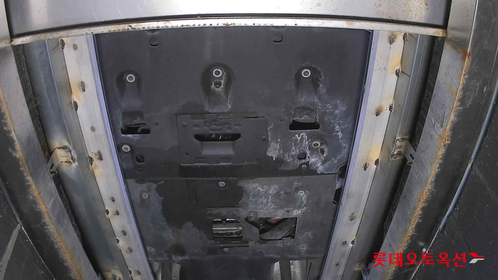 جينيسيس G90 - 8