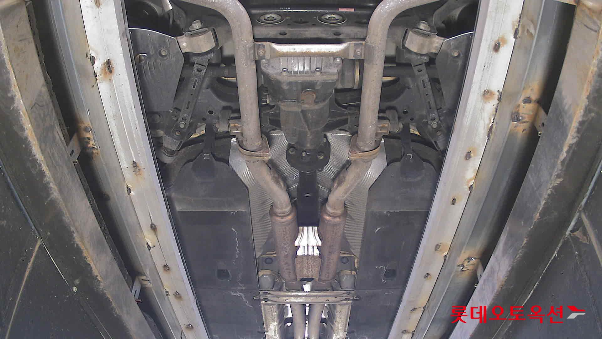 جينيسيس G90 - 2