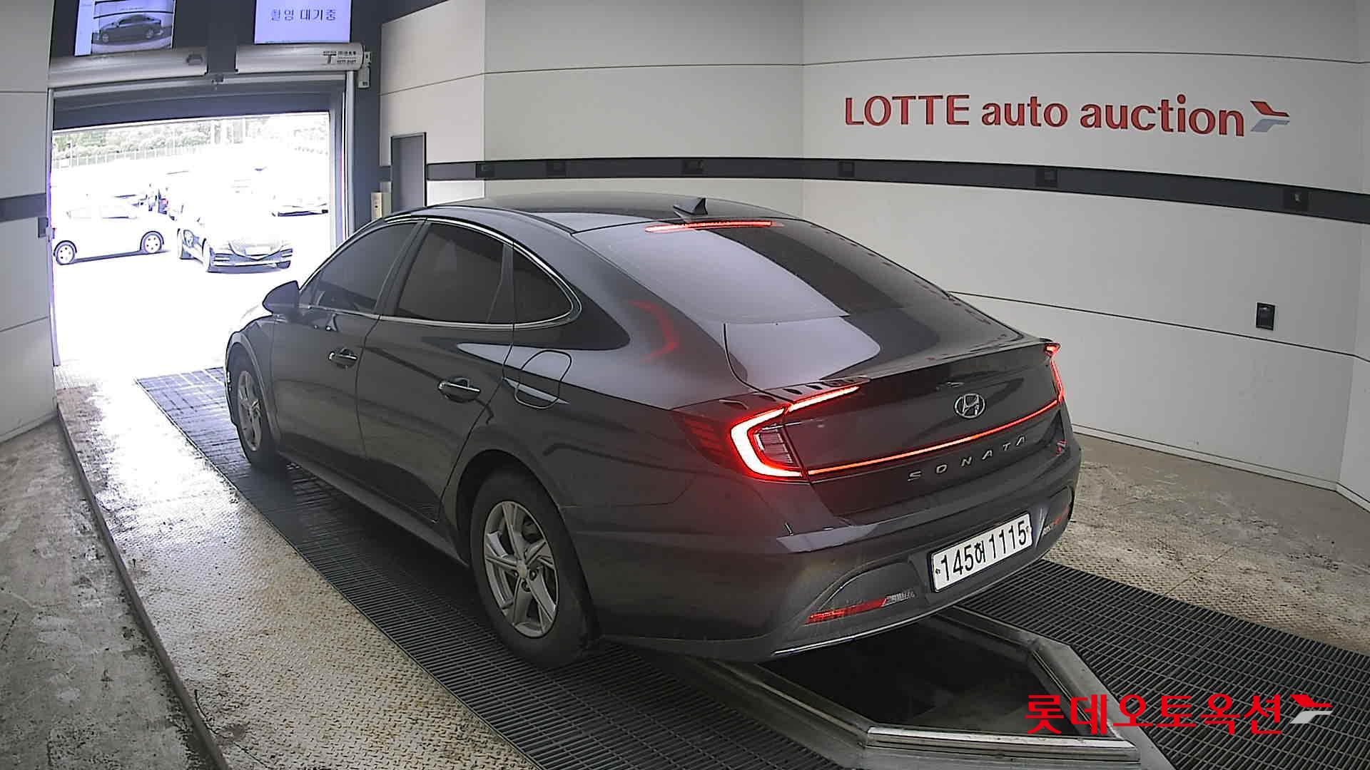 Hyundai Sonata 2020 - Image 4