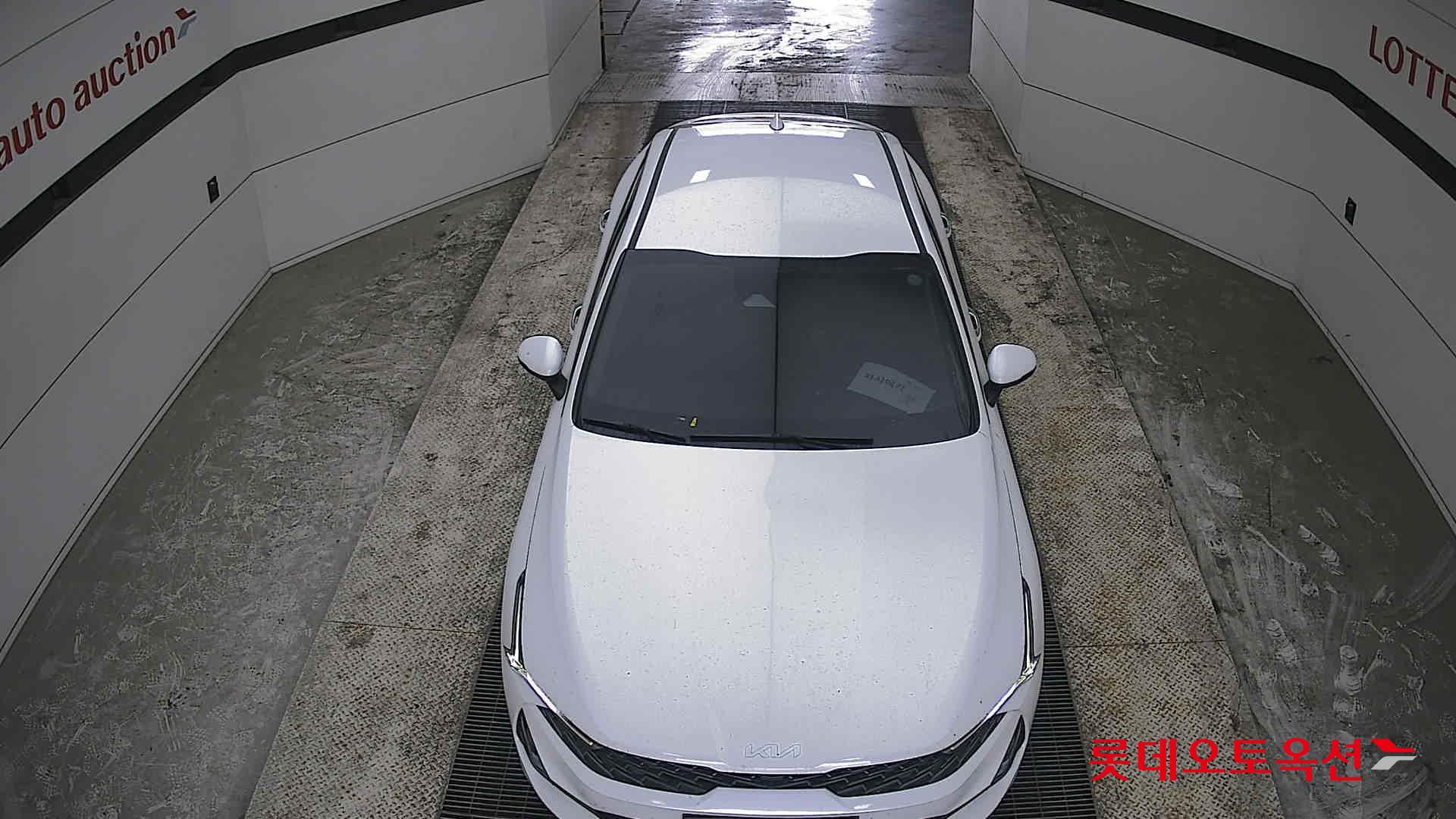 Kia K5 - 7