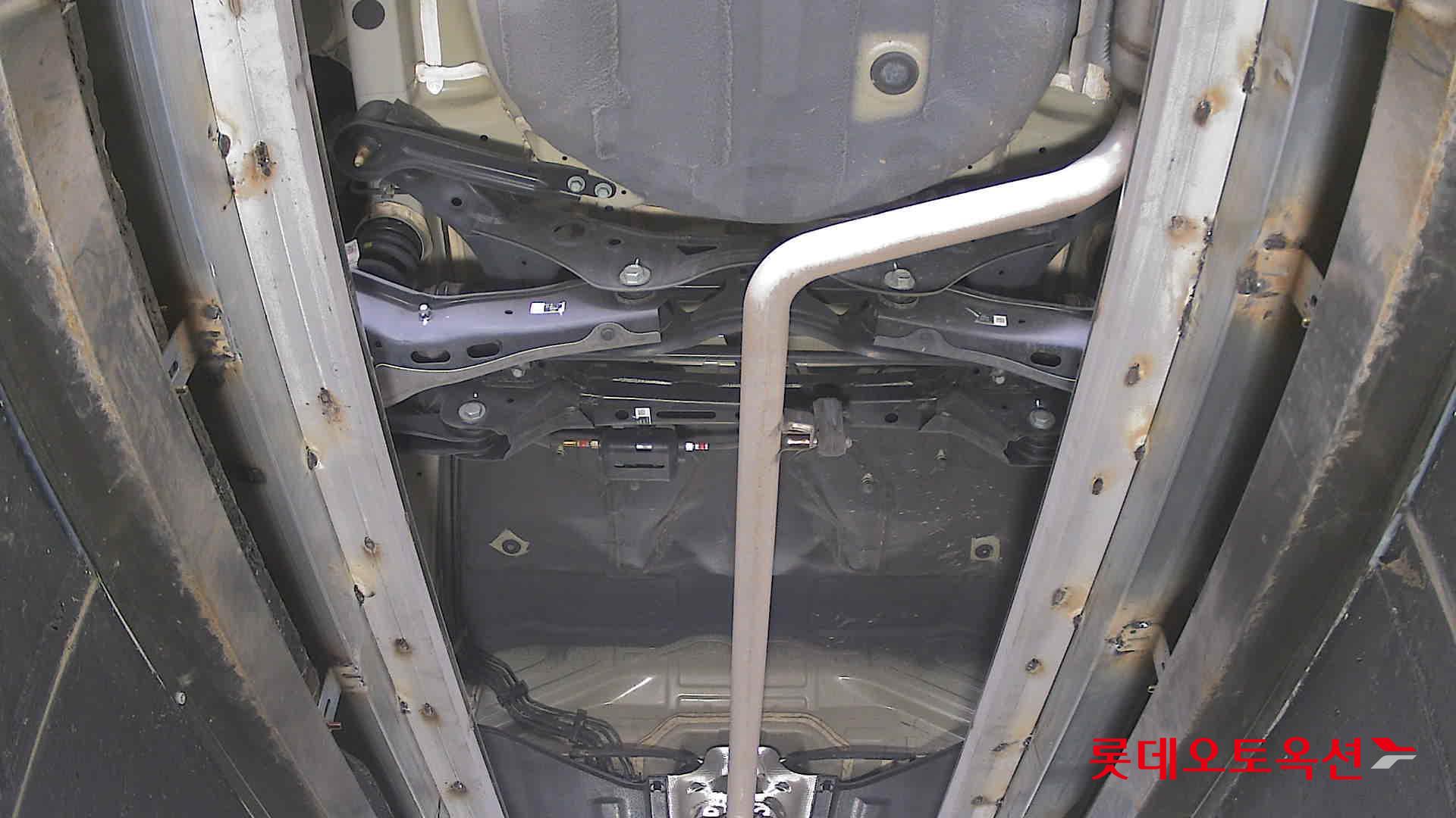 Kia K5 - 2