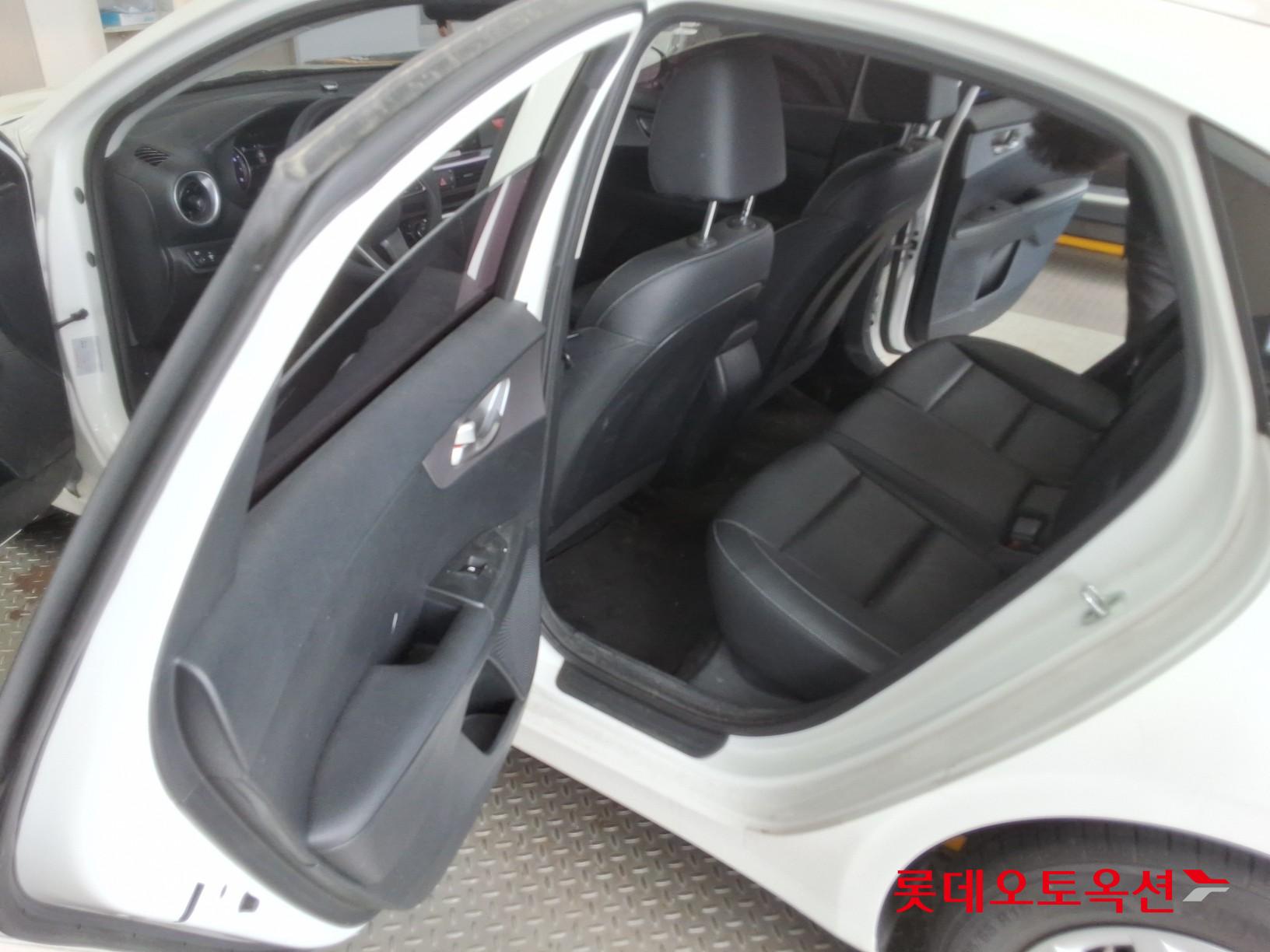 기아자동차 K3 2022 - 이미지 38