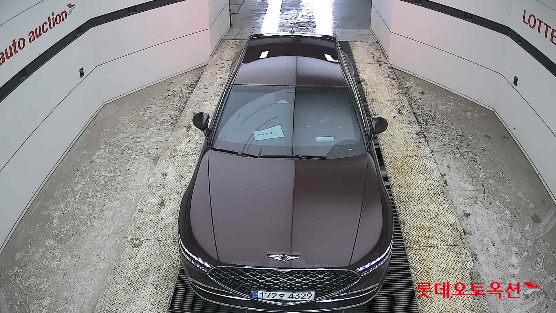 Genesis G90 - 7