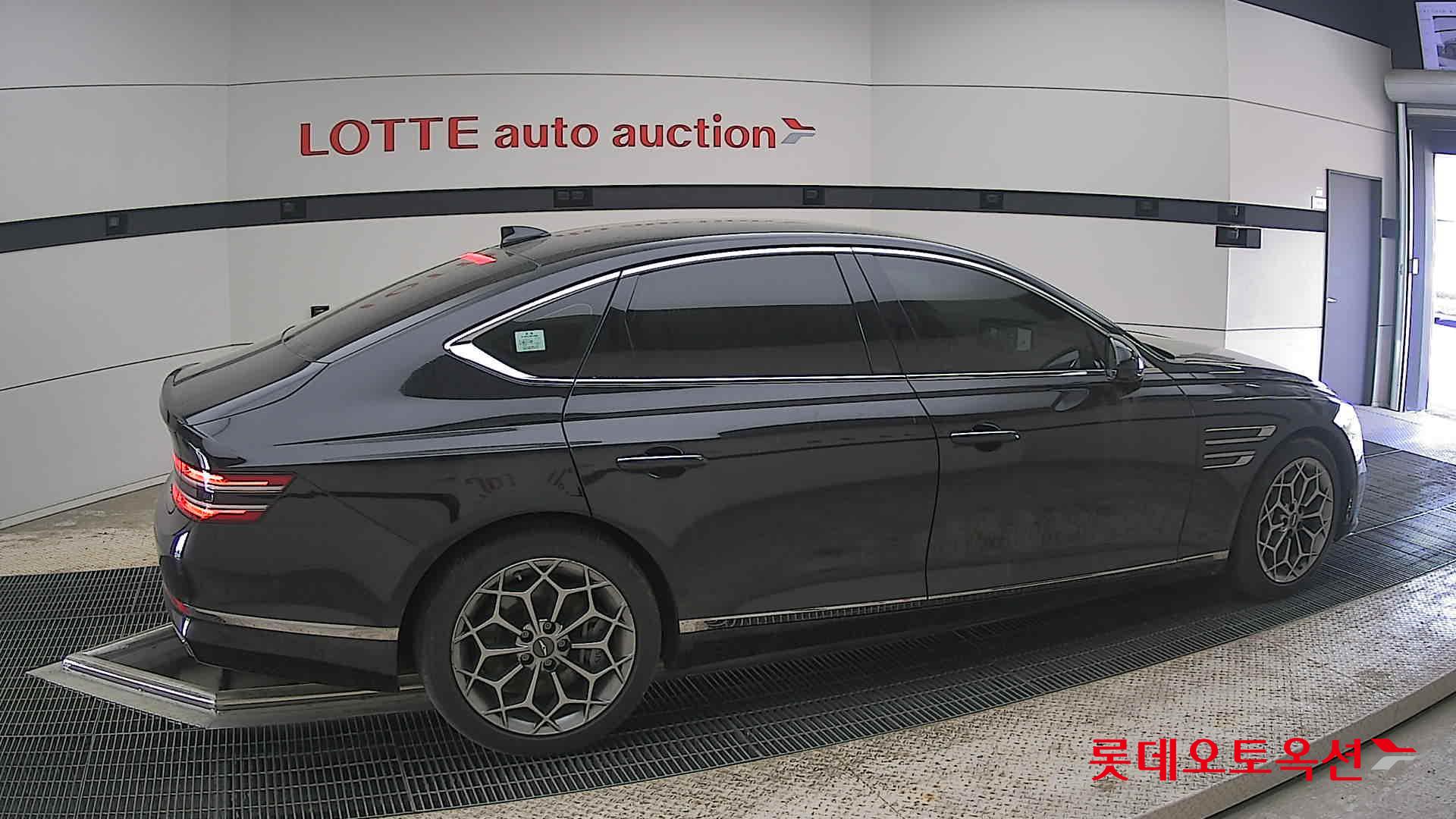 Genesis G80 - 20