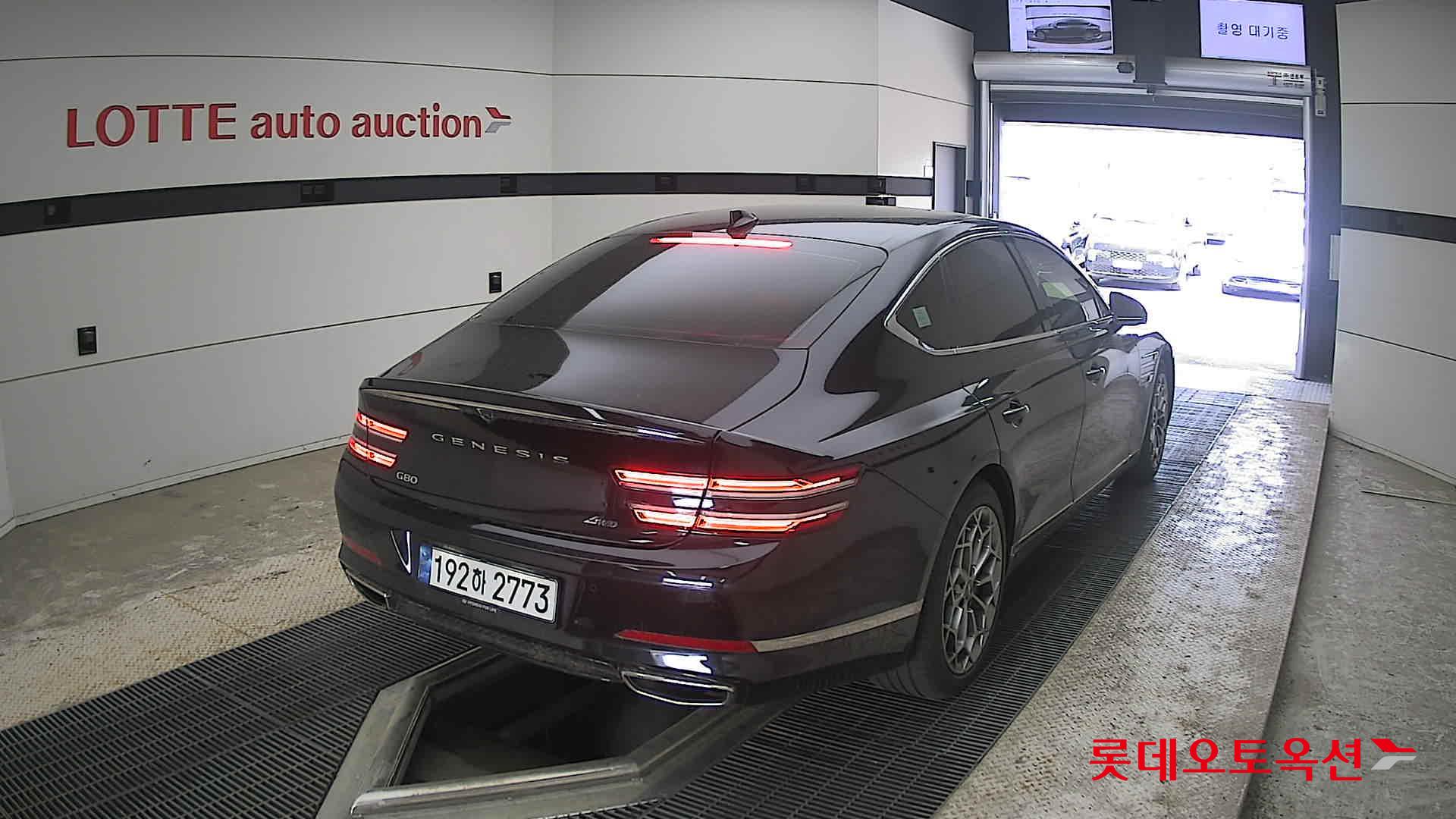 Genesis G80 - 18