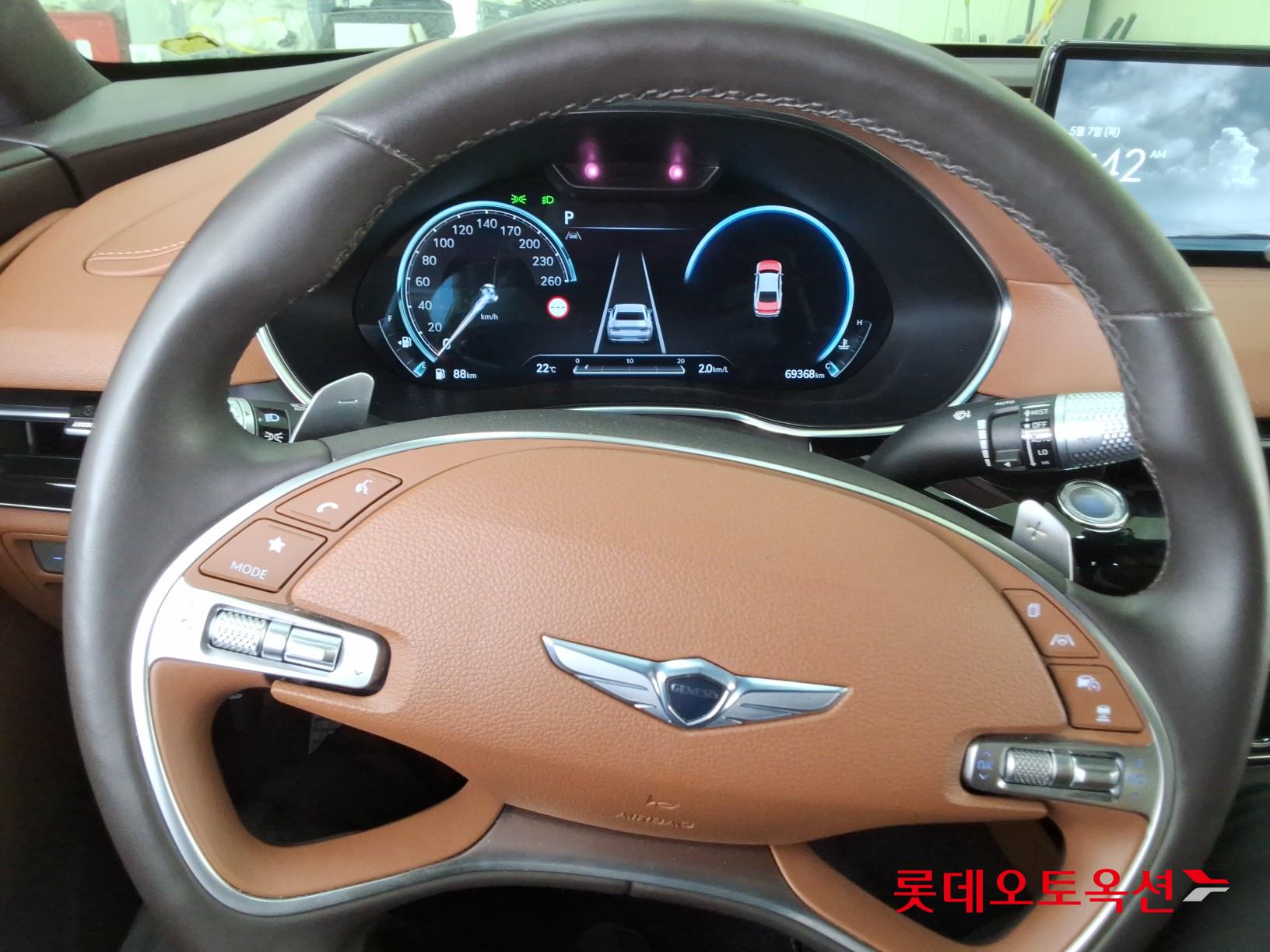 Genesis G80 - 30
