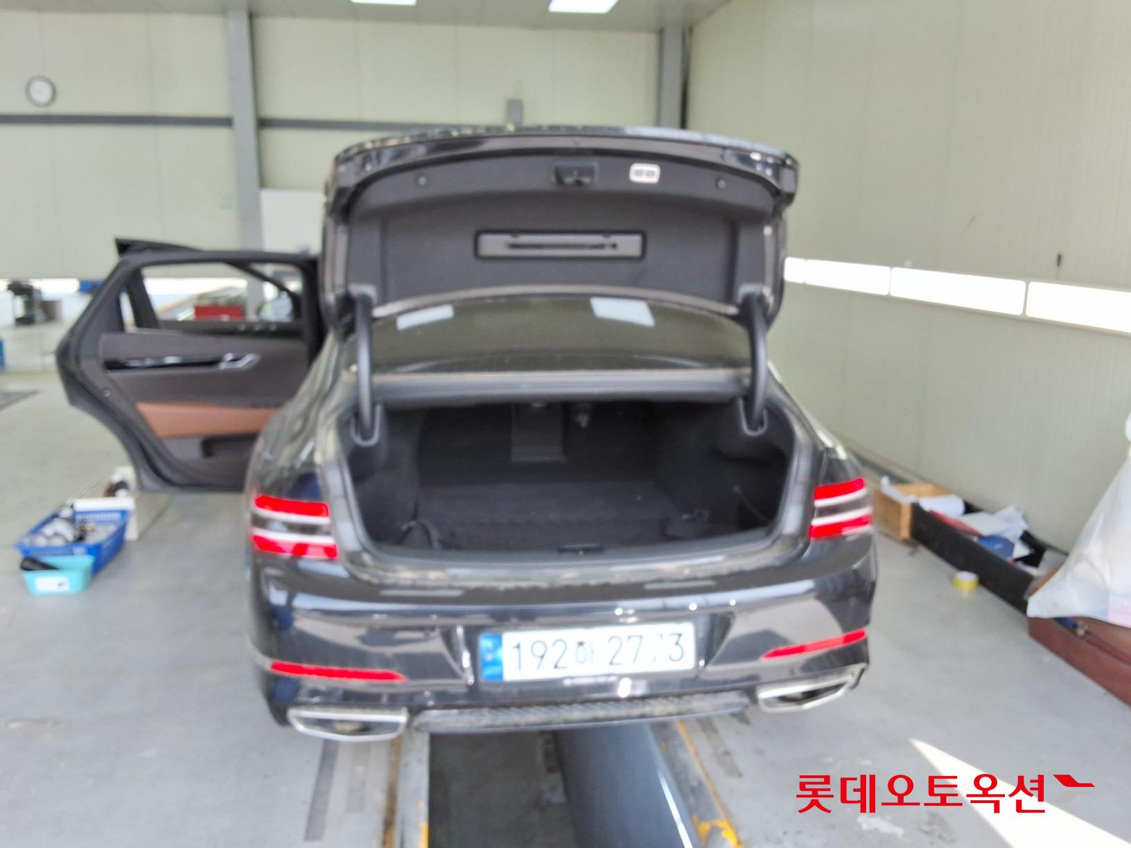 Genesis G80 - 9