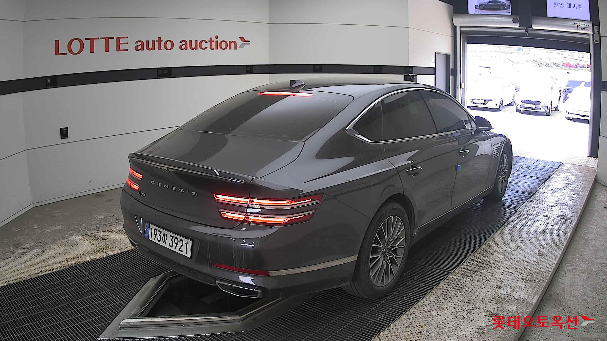 Genesis G80 - 5